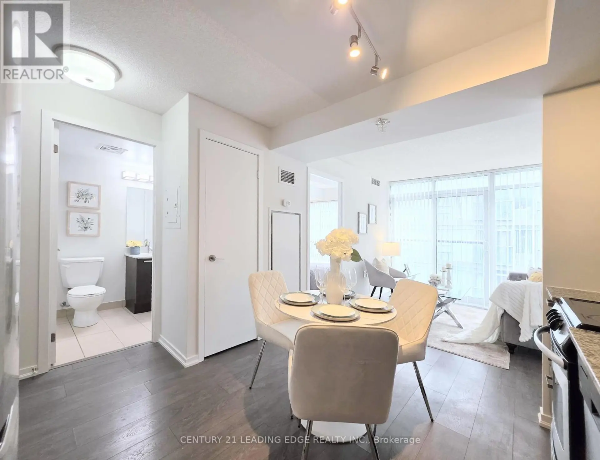 #1907E 36 LISGAR STREET - Image 3
