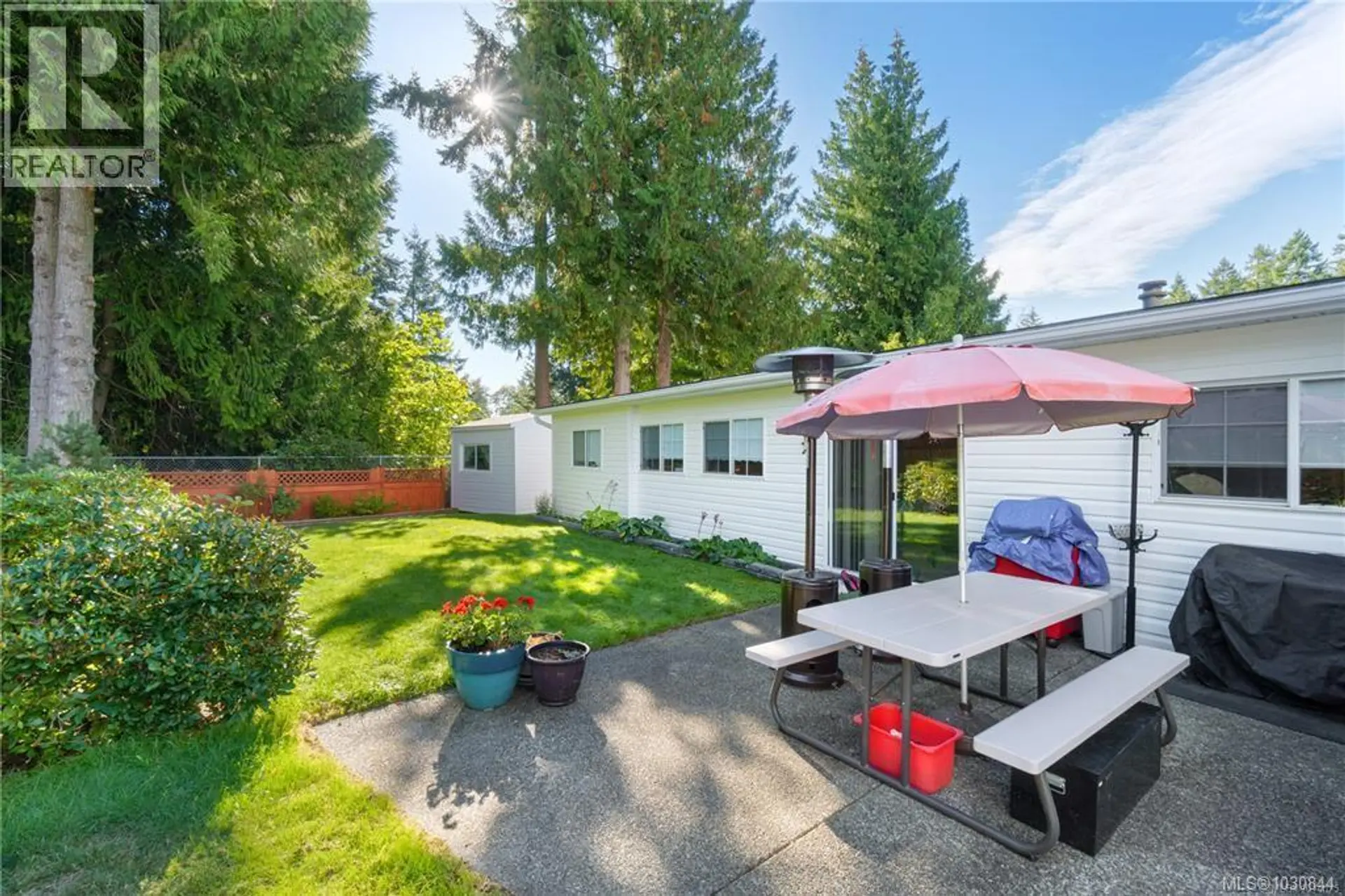 Property at 3812 KING ARTHUR DR, Nanaimo, BC