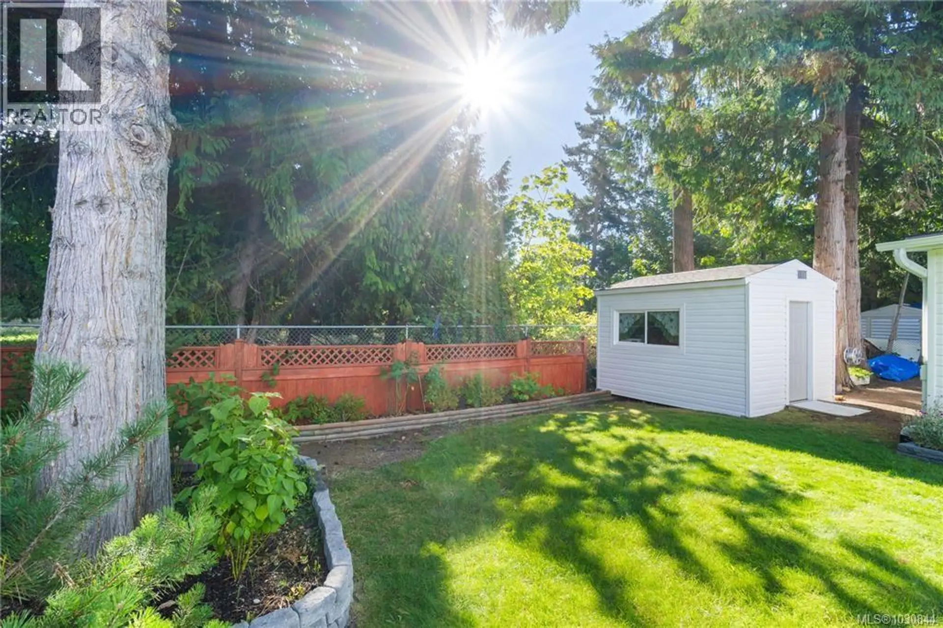 Property at 3812 KING ARTHUR DR, Nanaimo, BC