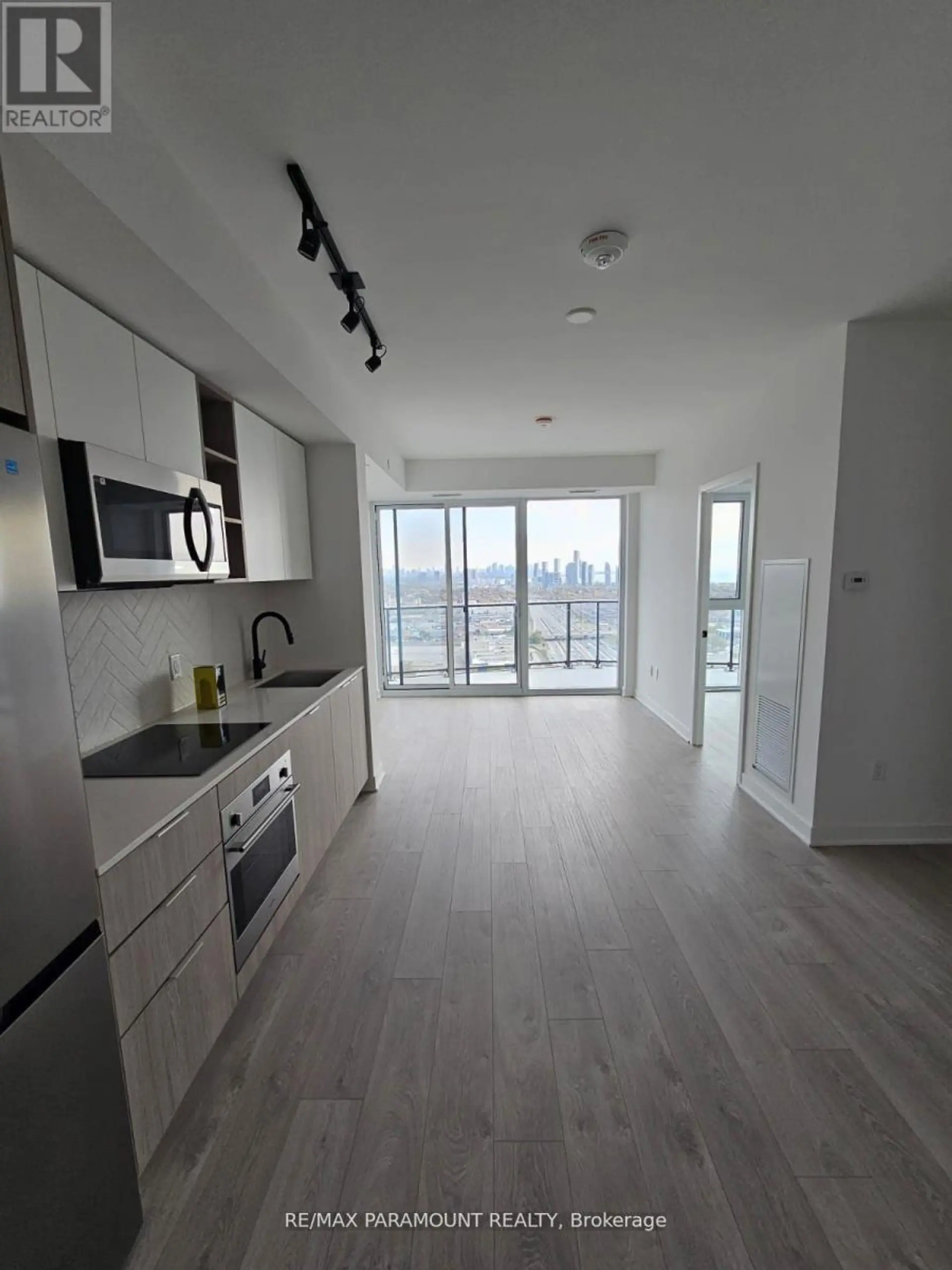 #3206 36 ZORRA STREET - Image 6