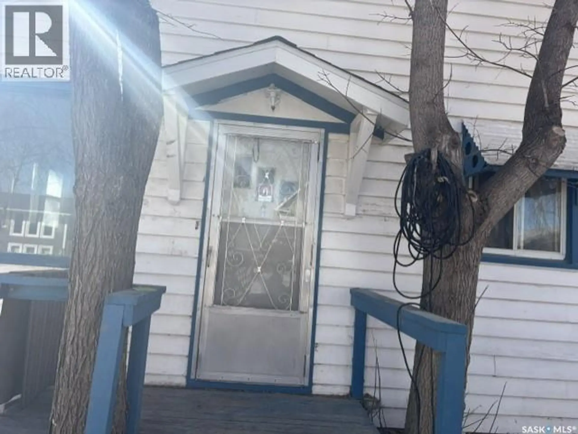 1088 Wolfe AVENUE - Image 2