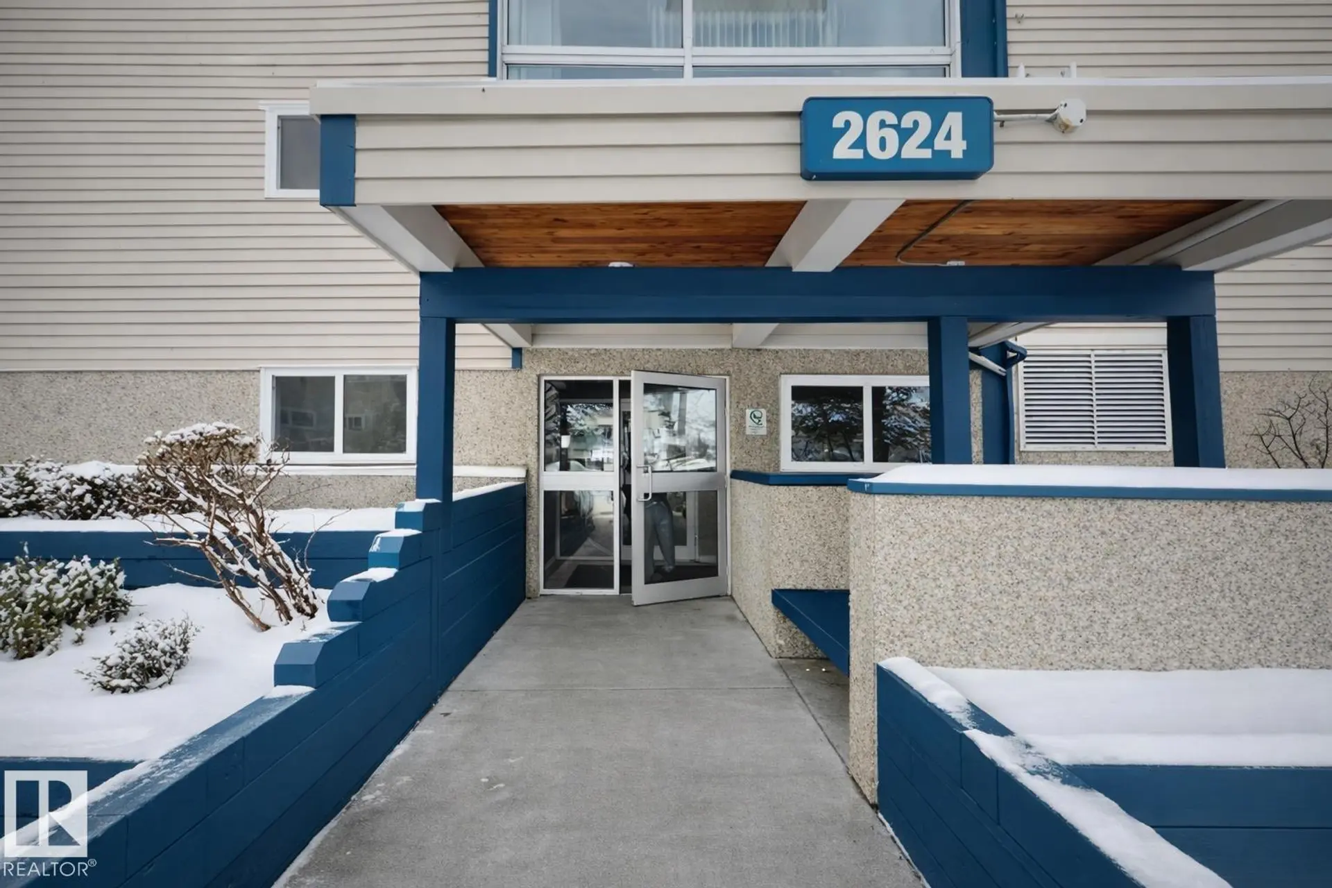 2624 MILLWOODS ROAD EAST NW NW - Image 2