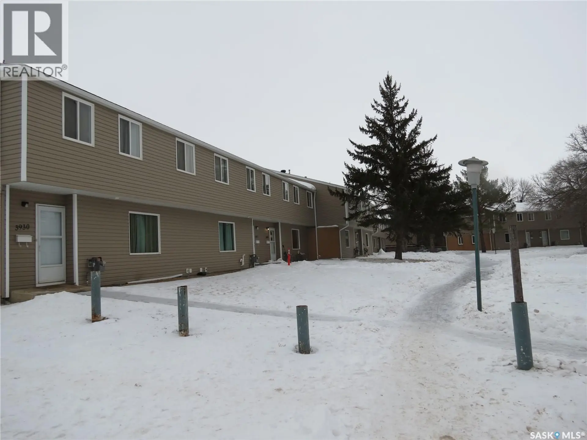 #3926 Castle ROAD - Image 1