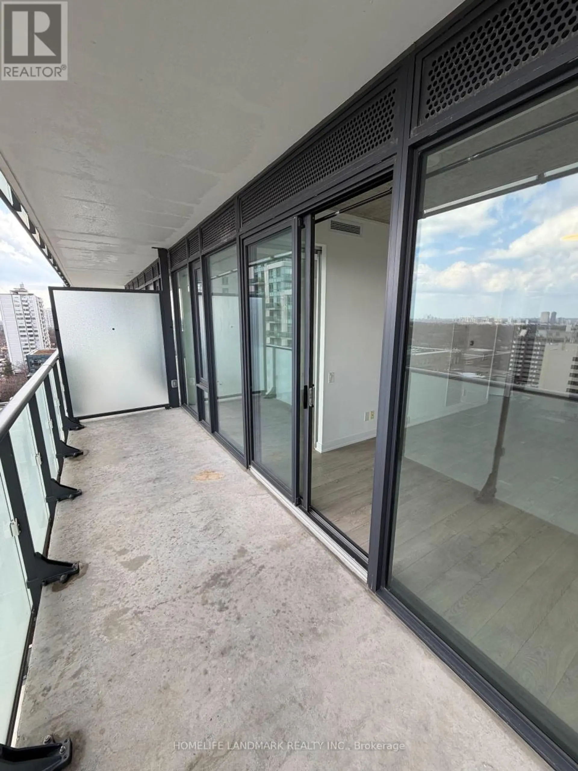 #1209 185 ROEHAMPTON AVENUE - Image 4