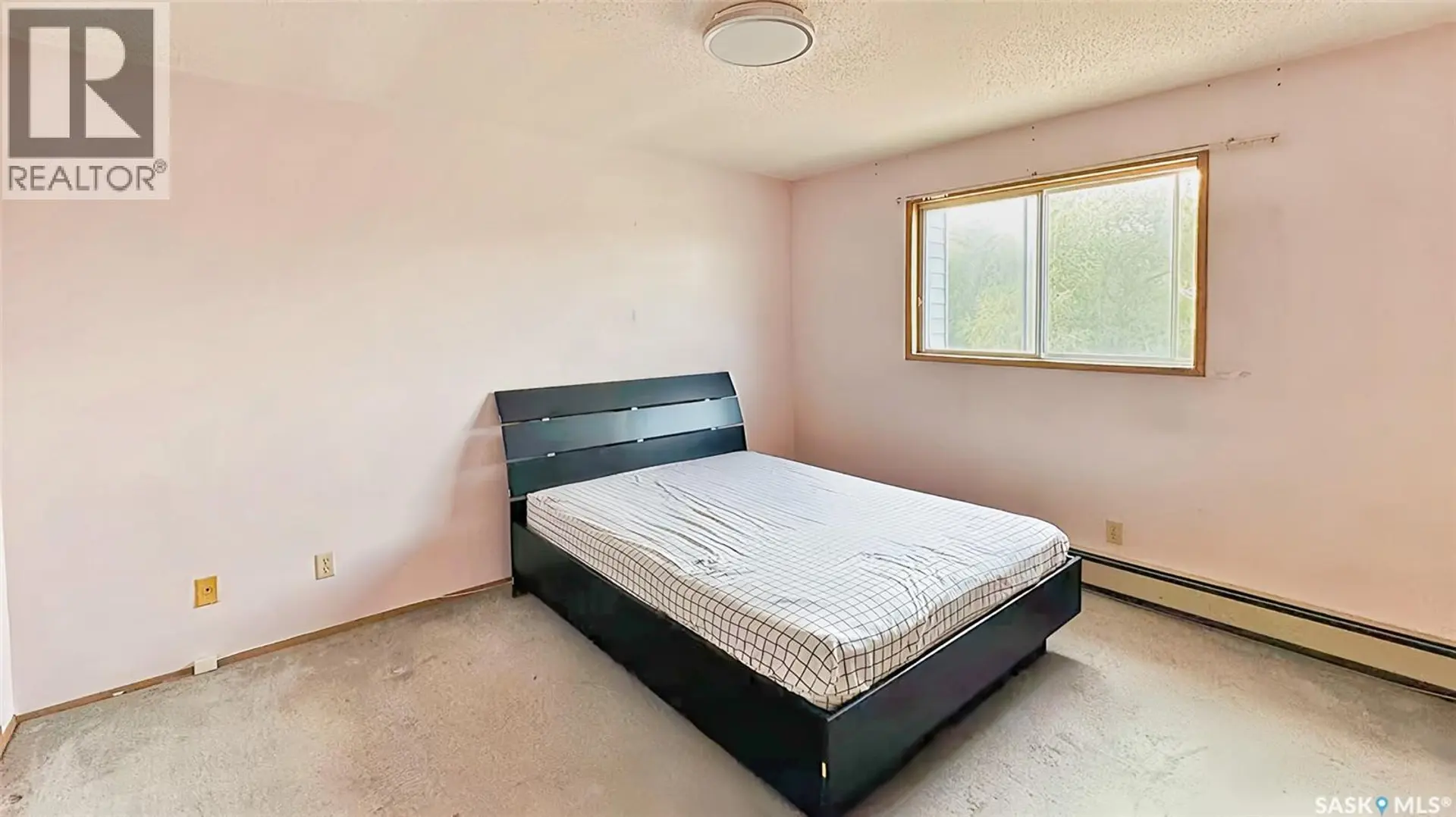 #301 918 ARGYLE AVENUE - Image 7