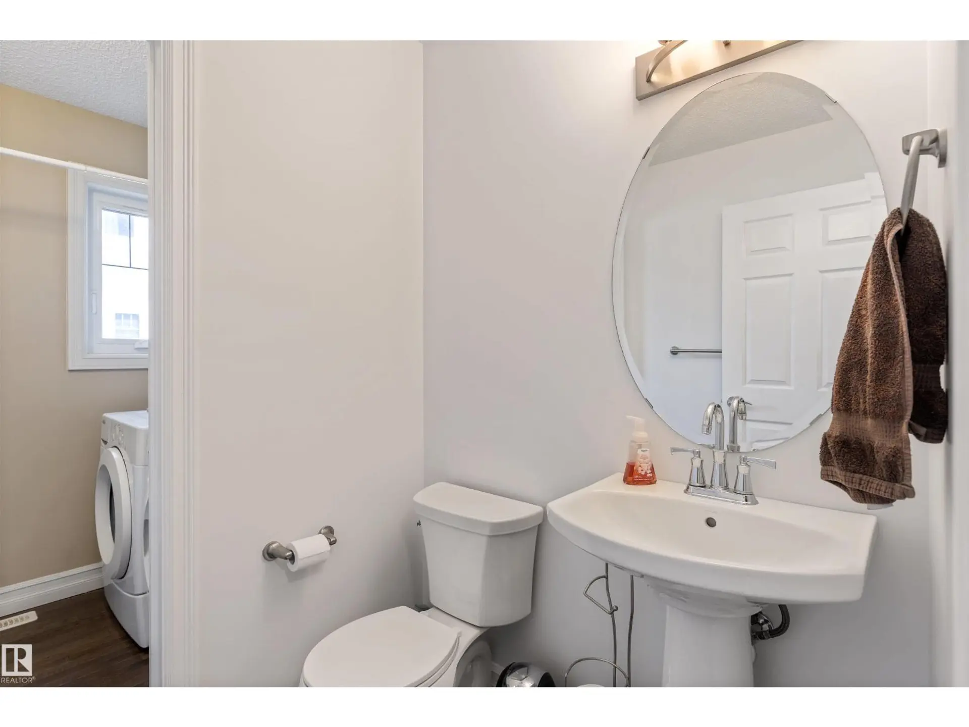 #64 655 TAMARACK RD NW - Image 11
