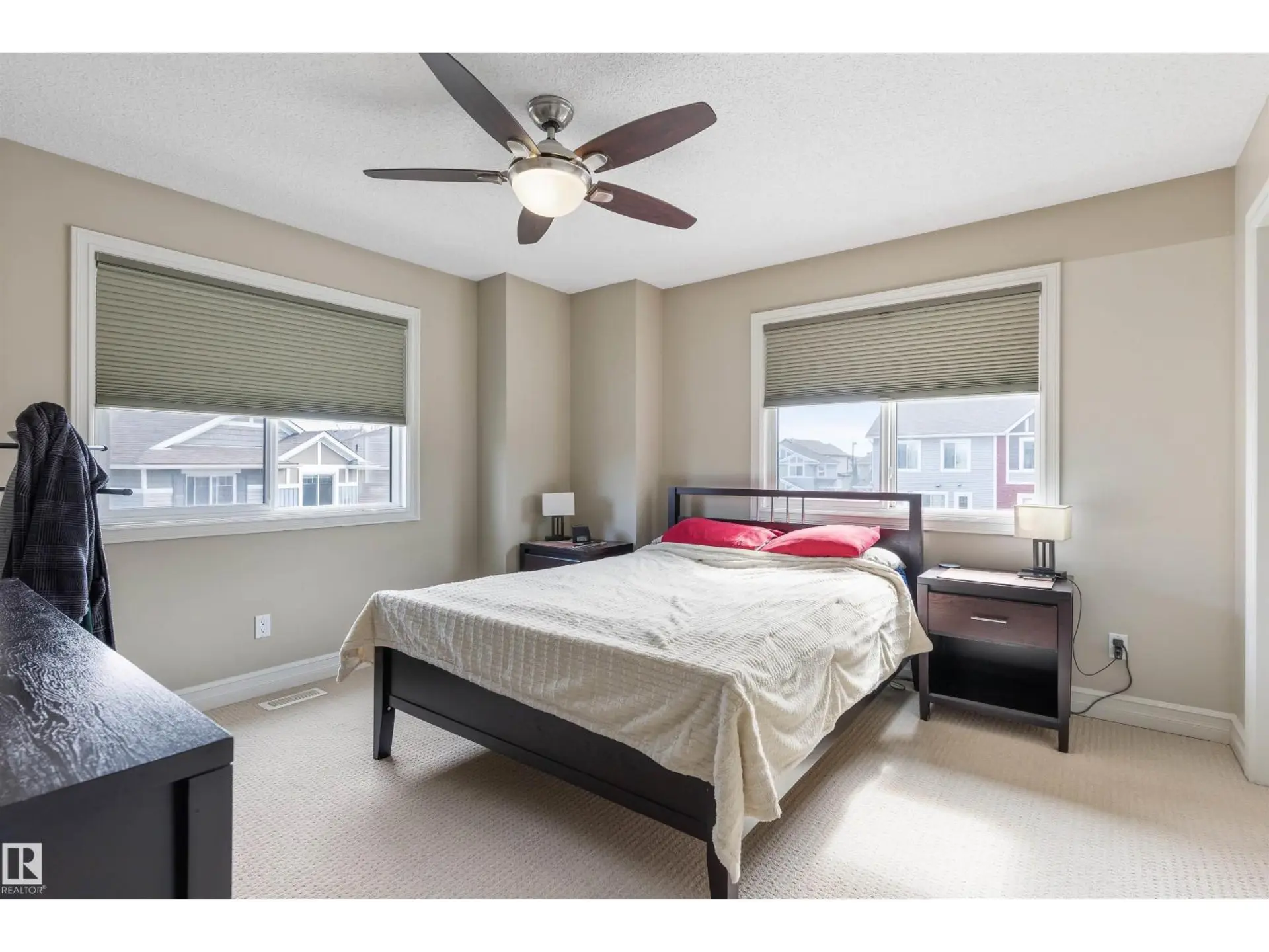 #64 655 TAMARACK RD NW - Image 12