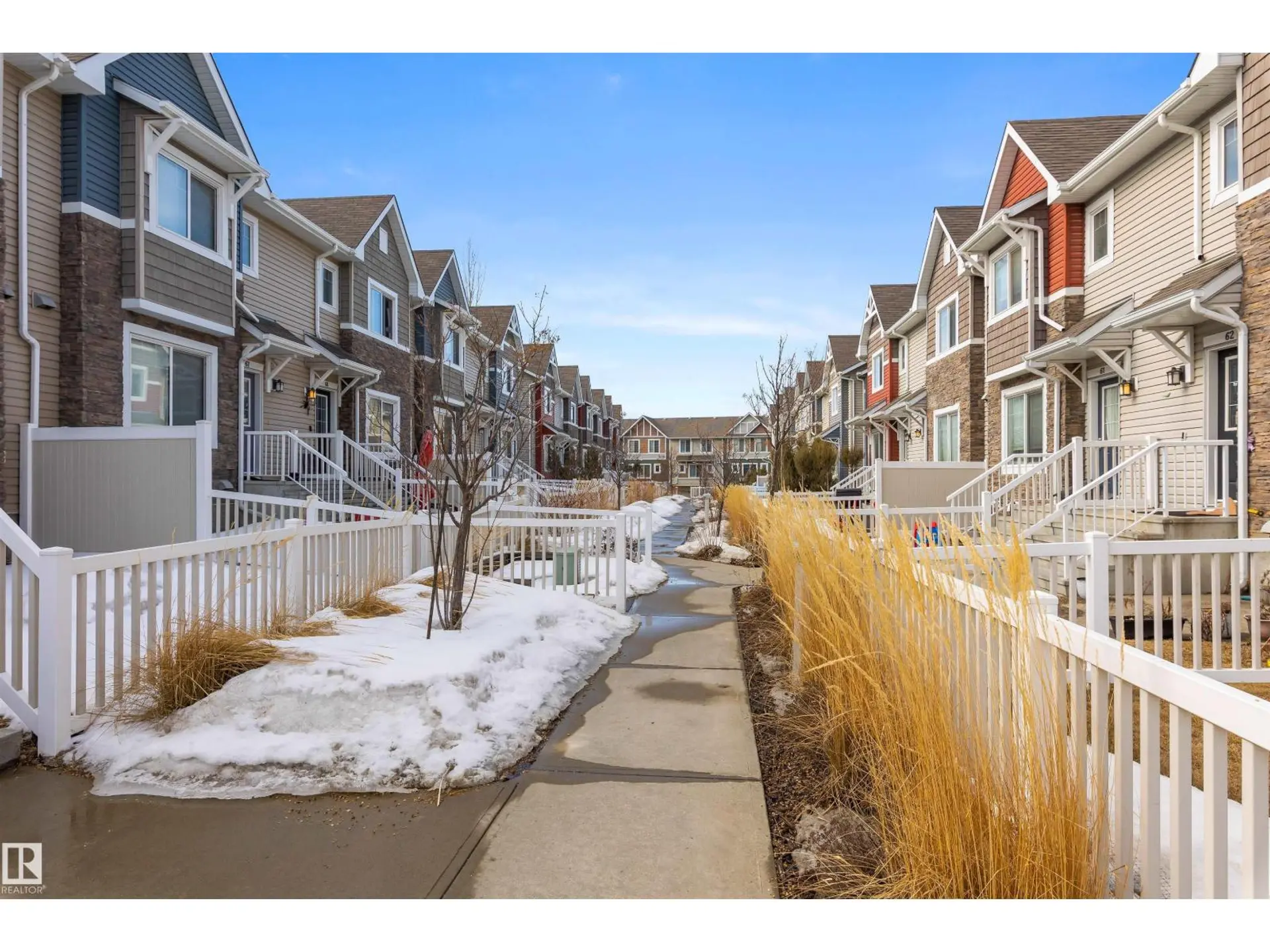 #64 655 TAMARACK RD NW - Image 20