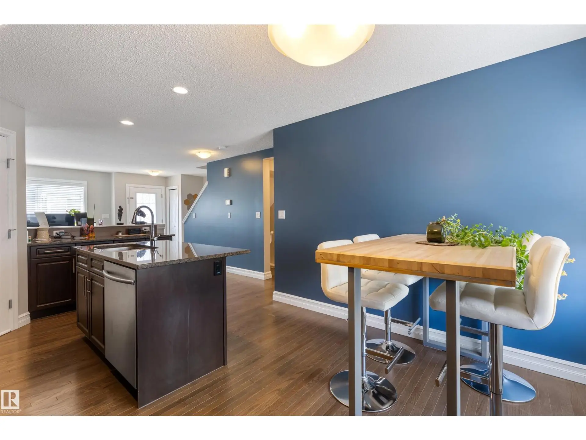 #64 655 TAMARACK RD NW - Image 7