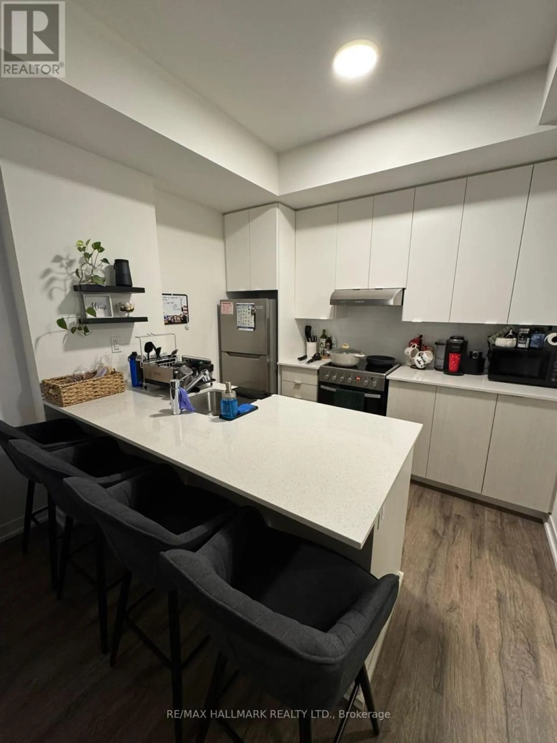 #111 140 CANON JACKSON DRIVE - Image 2