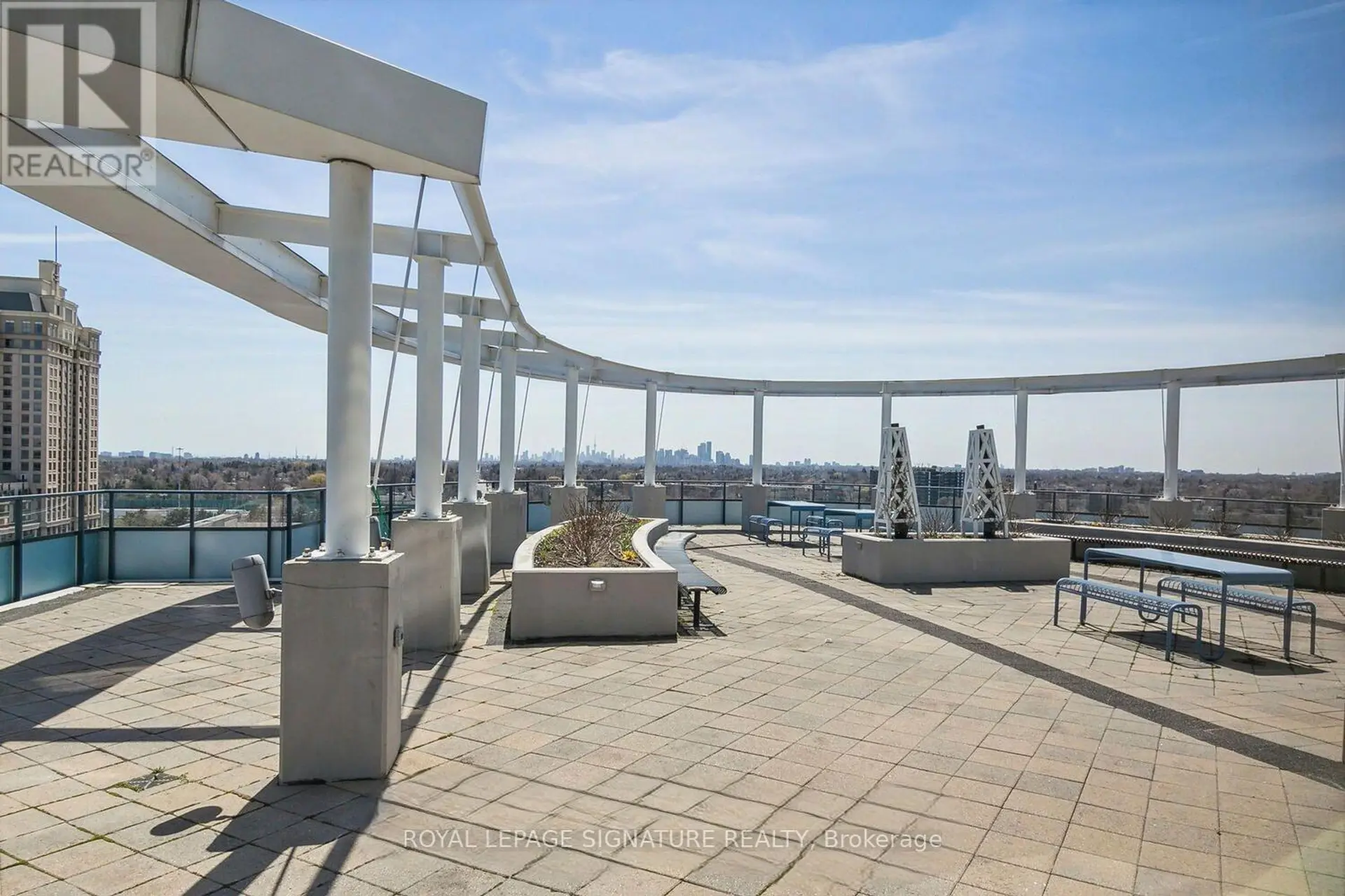 #536 2885 BAYVIEW AVENUE - Image 18