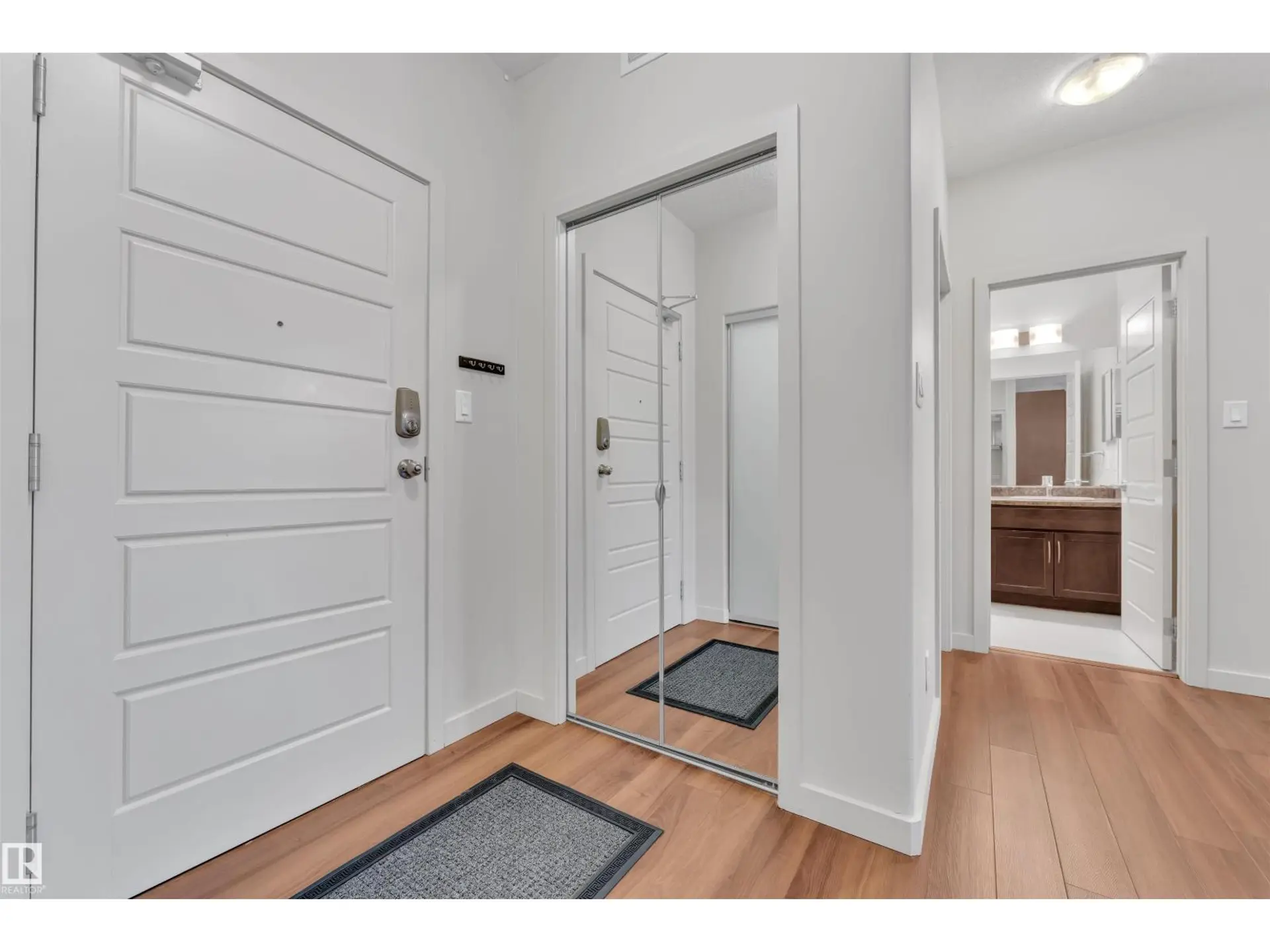 #232 308 AMBLESIDE LI NW - Image 5