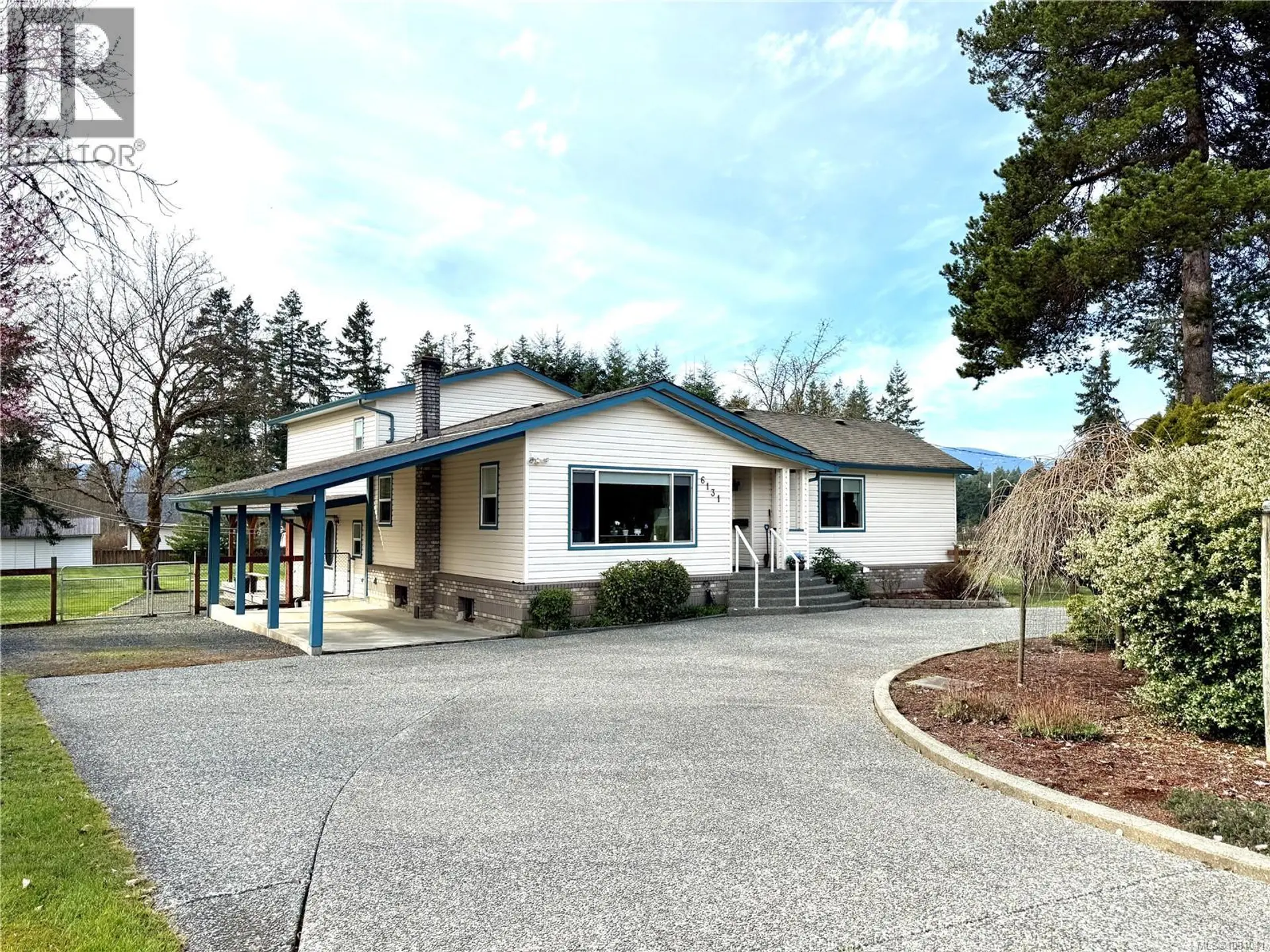Property at 6131 Drinkwater Rd, Port Alberni, BC