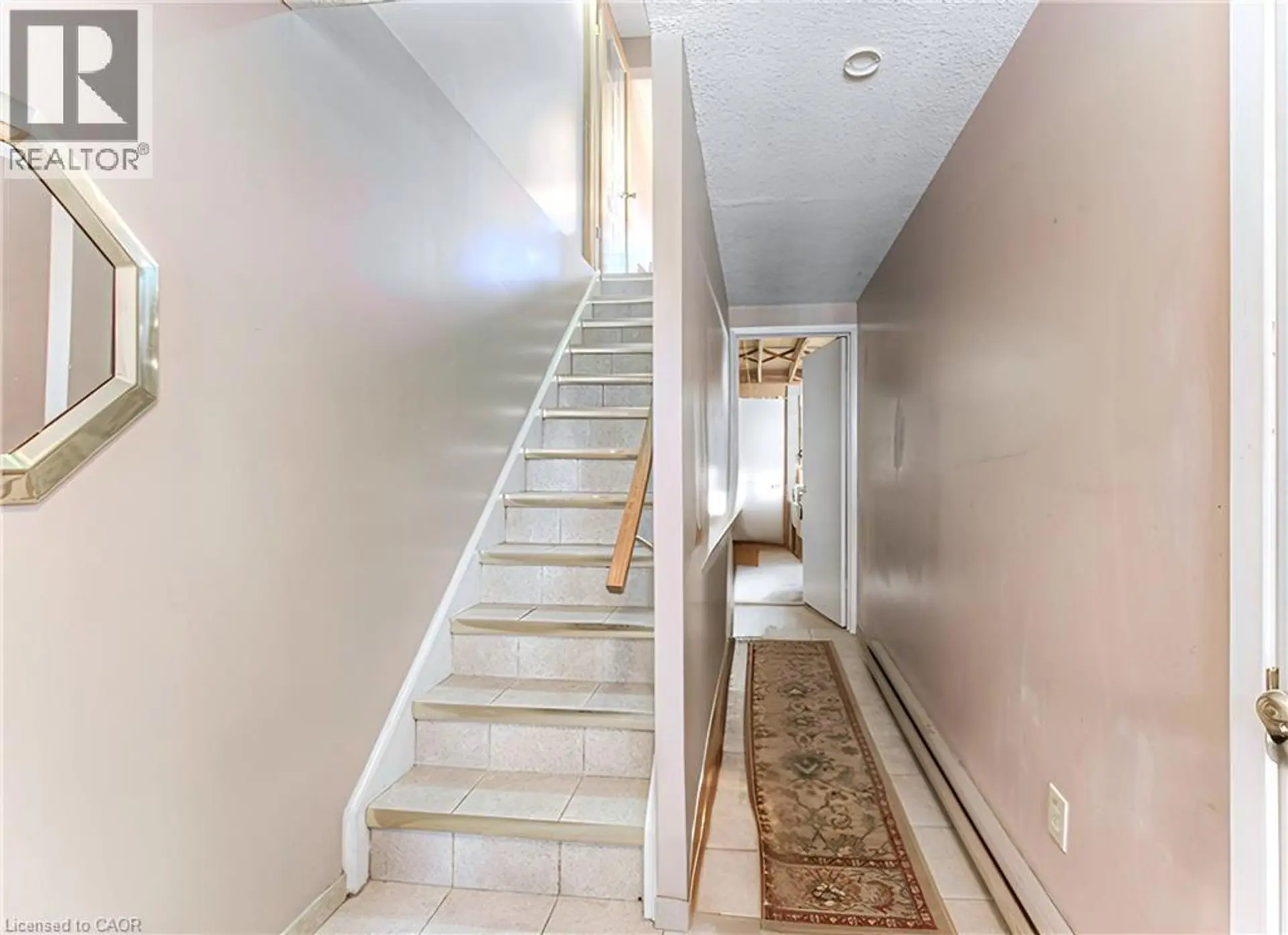 #6 70 MORGAN AVENUE - Image 14