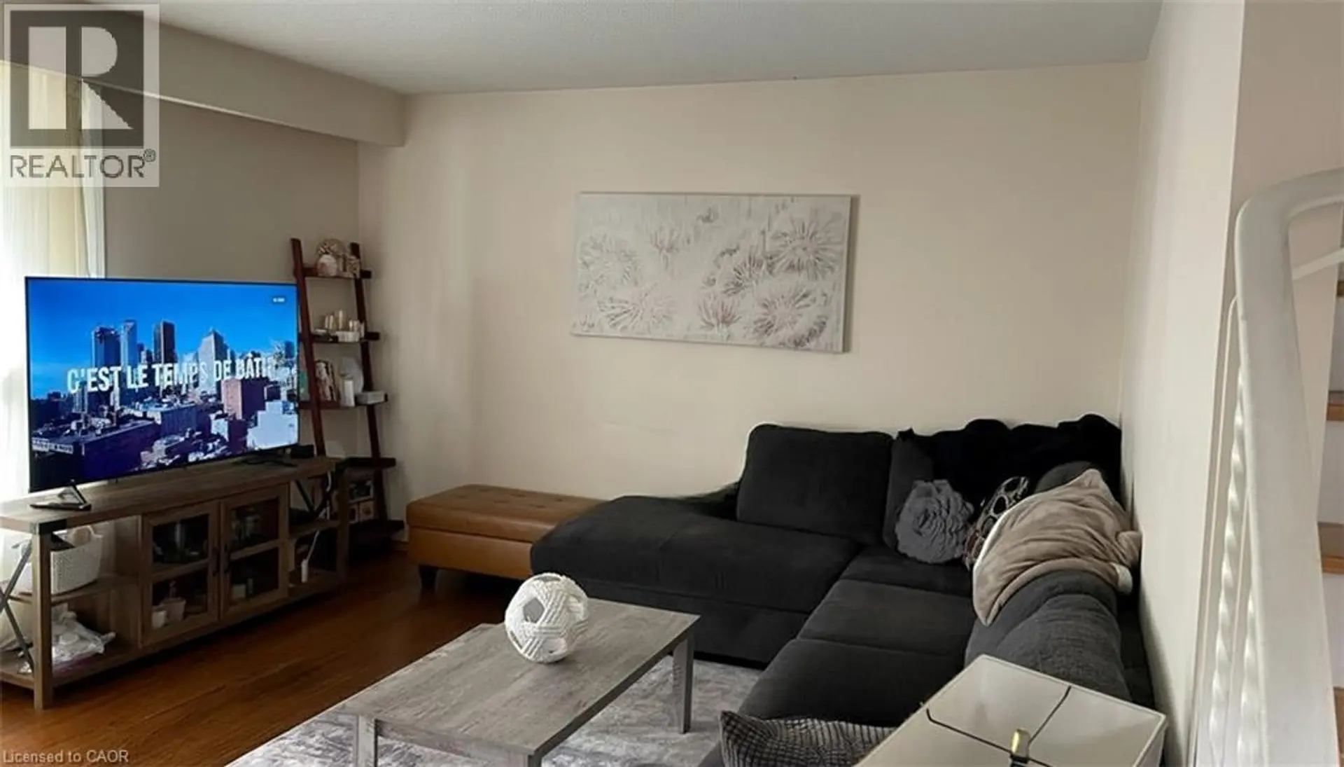 #12 4026 LONGMOOR DRIVE - Image 4
