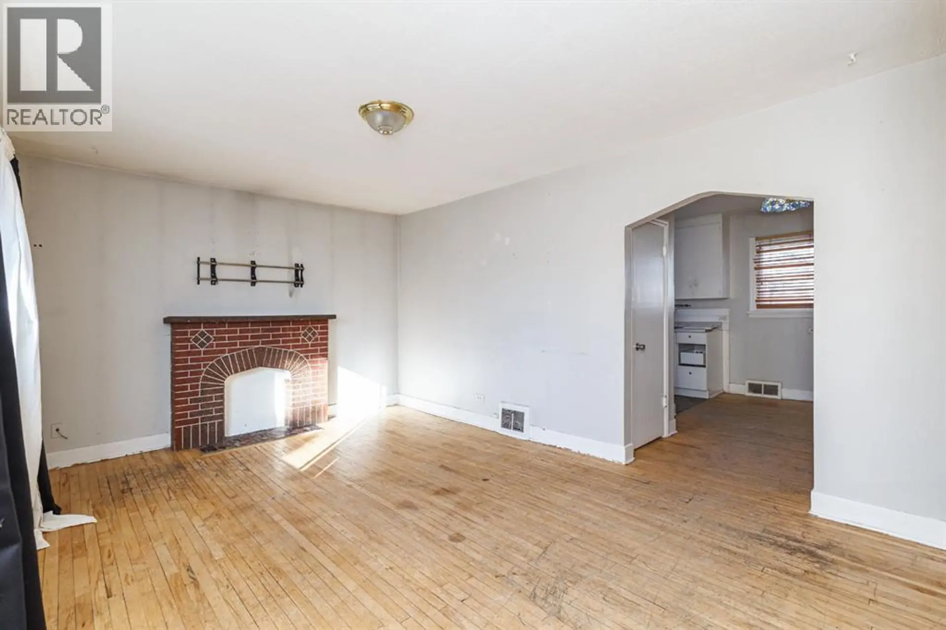 2820 PARKDALE BOULEVARD NW - Image 8