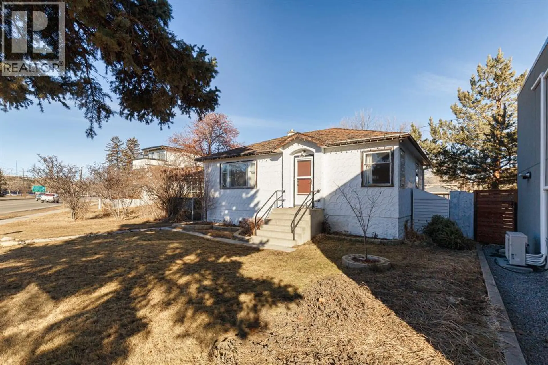2820 PARKDALE BOULEVARD NW - Image 2