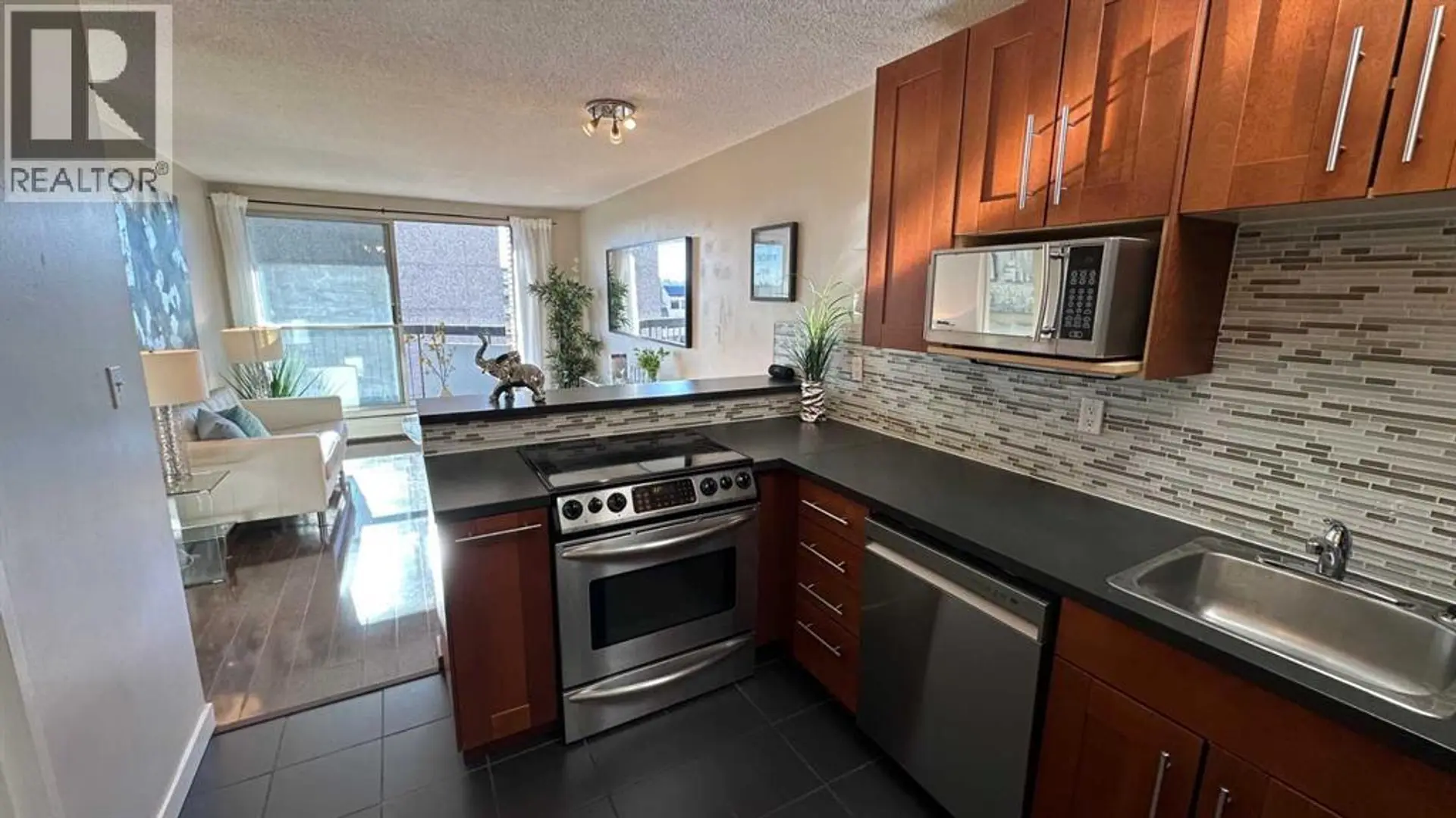 #511 340 14 AVENUE SW - Image 8