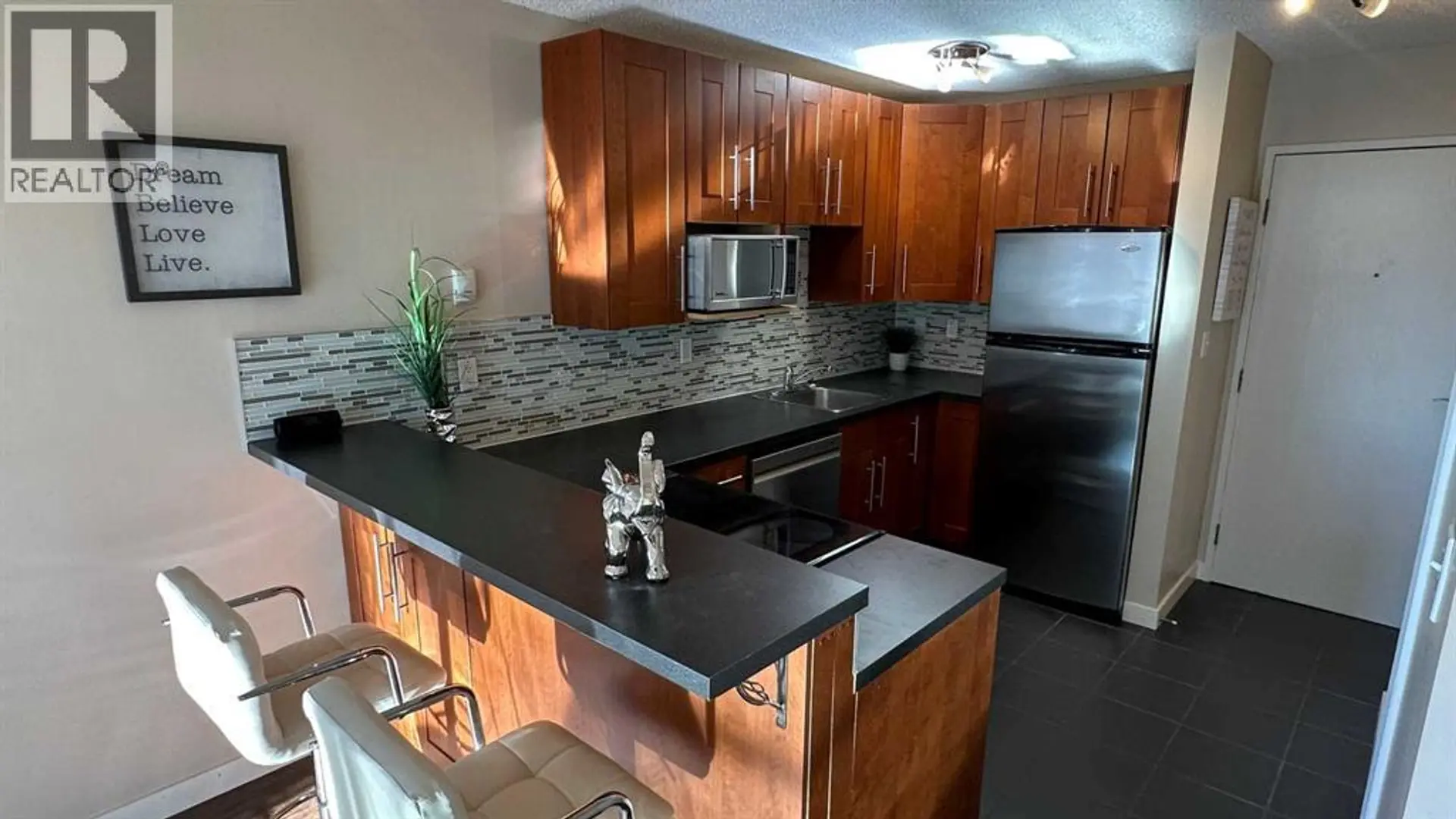 #511 340 14 AVENUE SW - Image 9