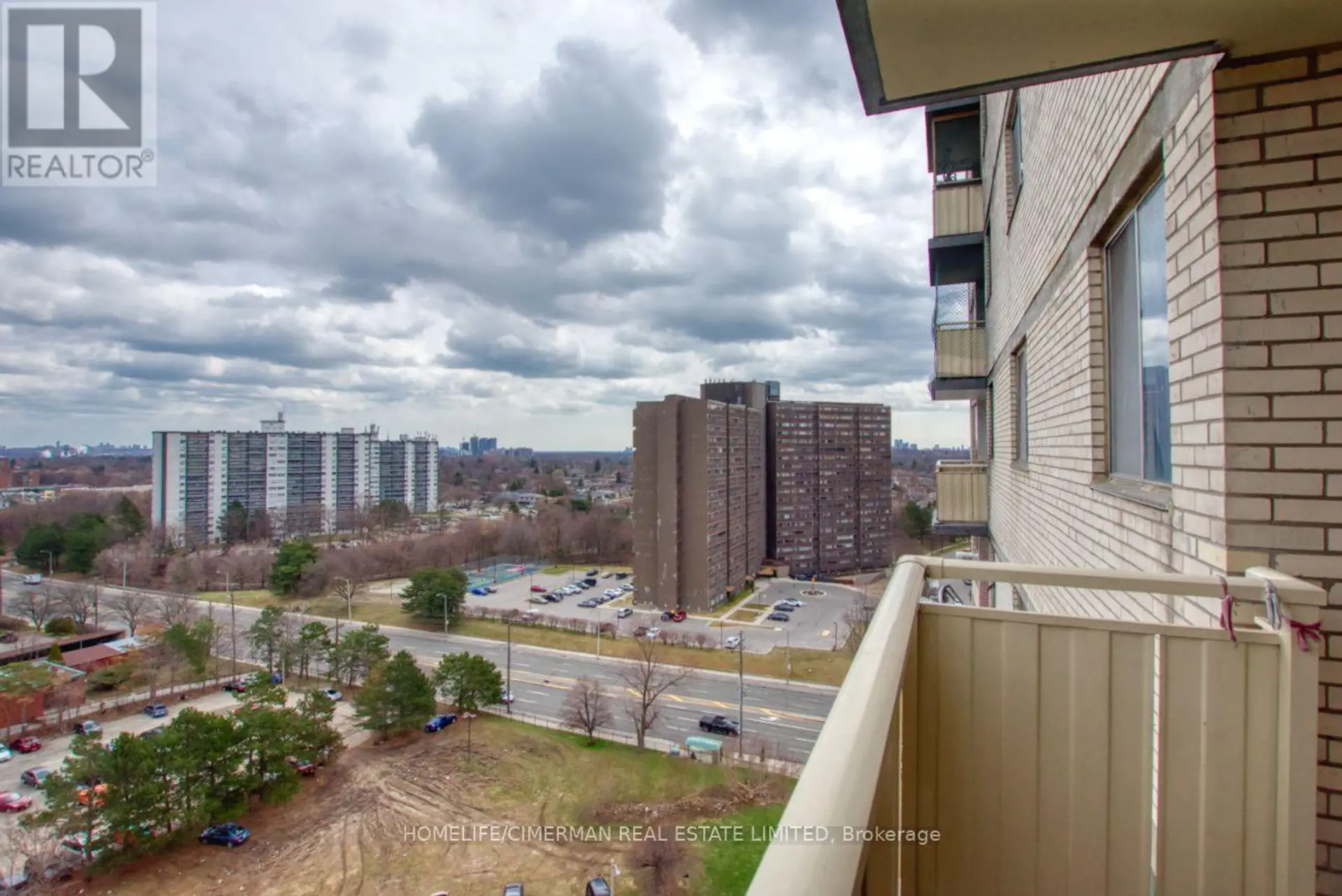 #1511 320 DIXON ROAD - Image 15