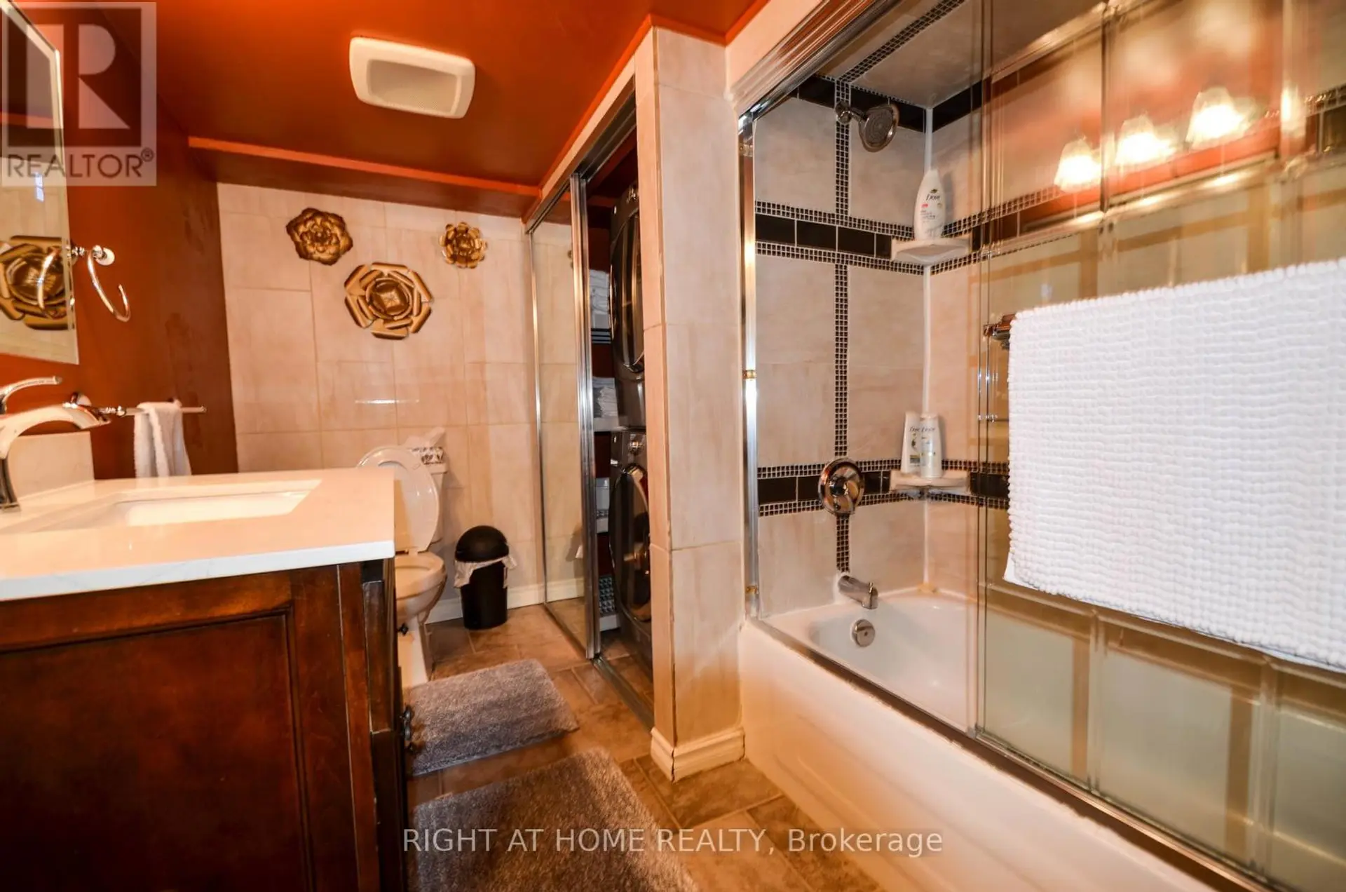49 WINFIELD DRIVE - Image 7