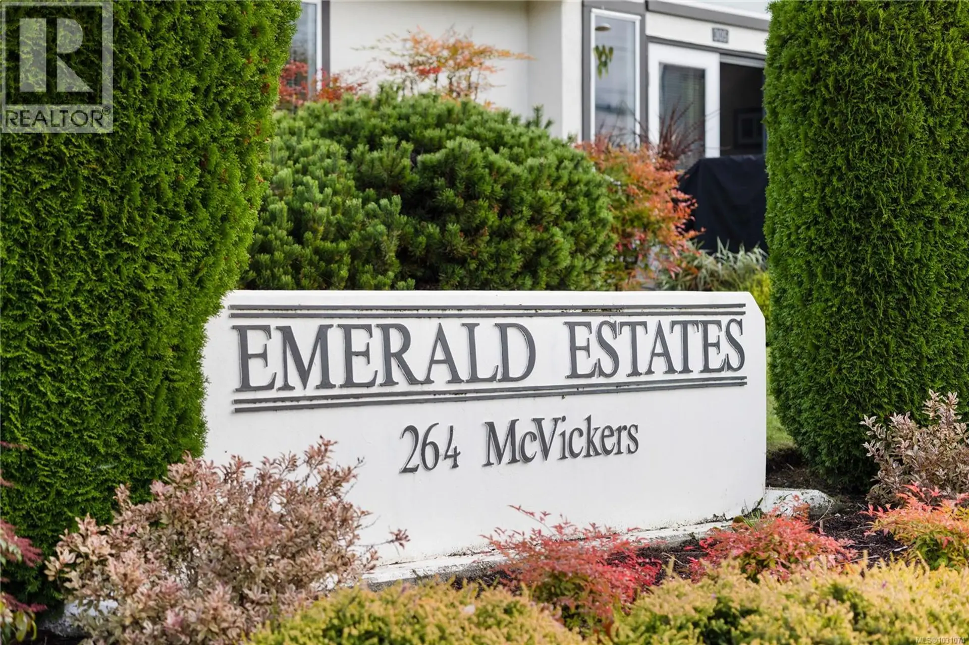 Property at #204 264 MCVICKERS ST, Parksville, BC