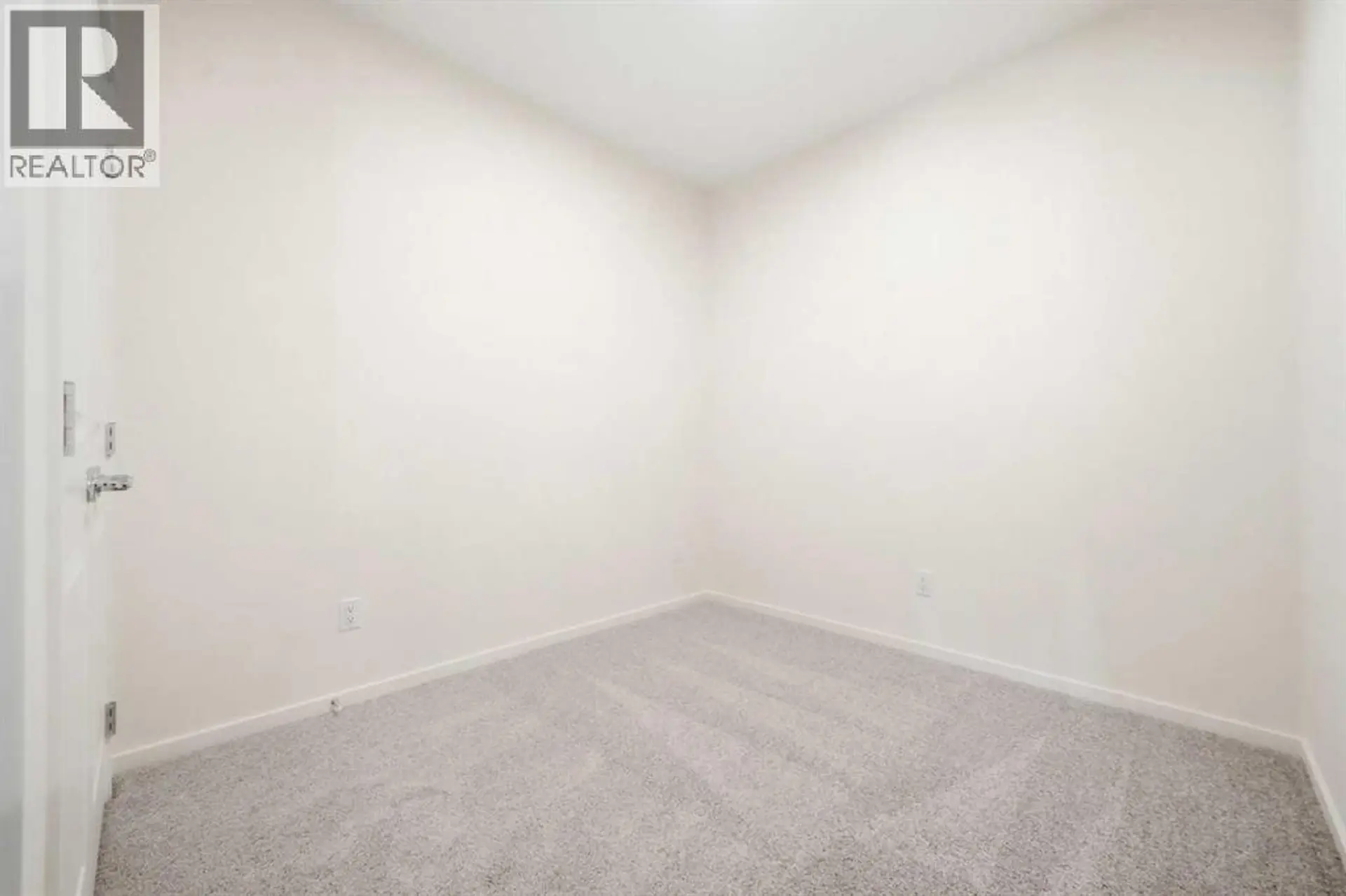 #1105 47 Creekview Gardens SW - Image 11