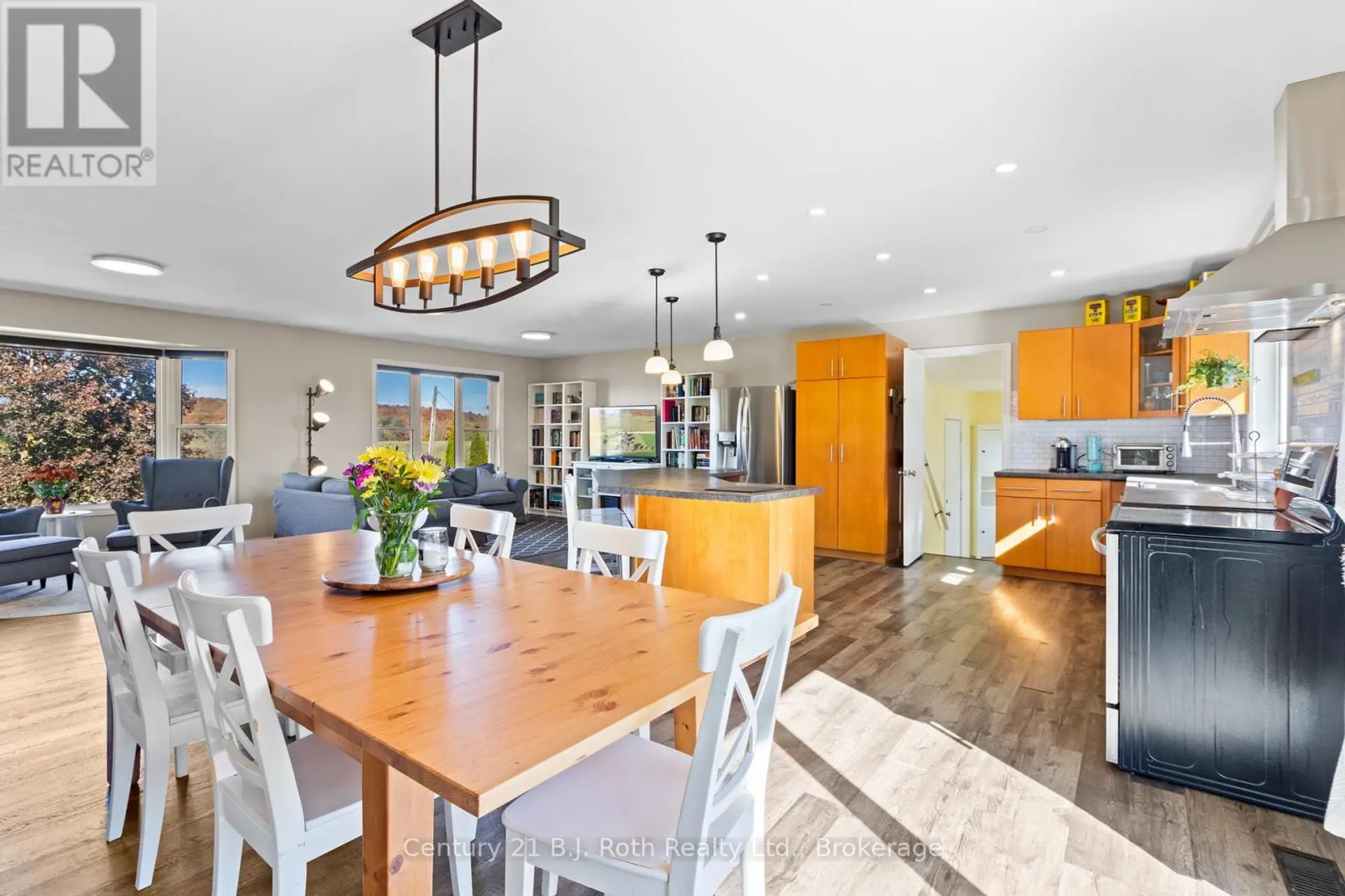 21388 GREY RD 16 - Image 8