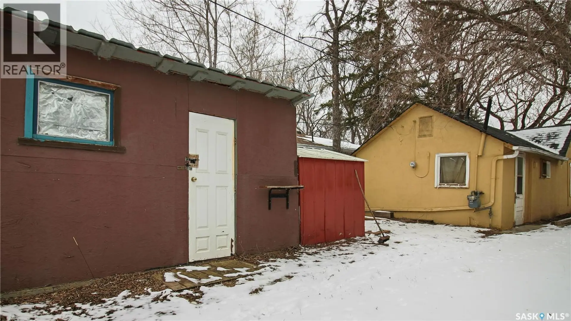 Property at 460 KING STREET, Regina, SK