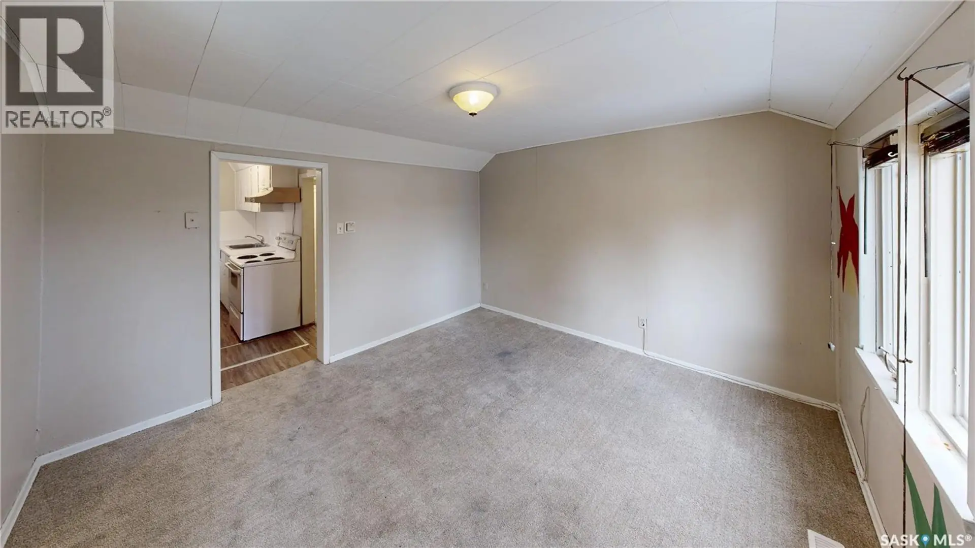 Property at 460 KING STREET, Regina, SK