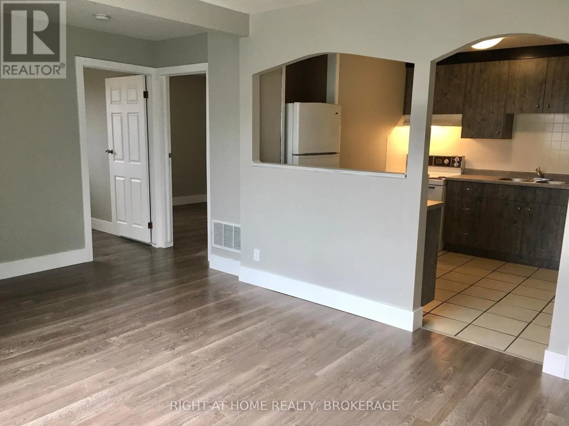 7 BEECH STREET - Image 10