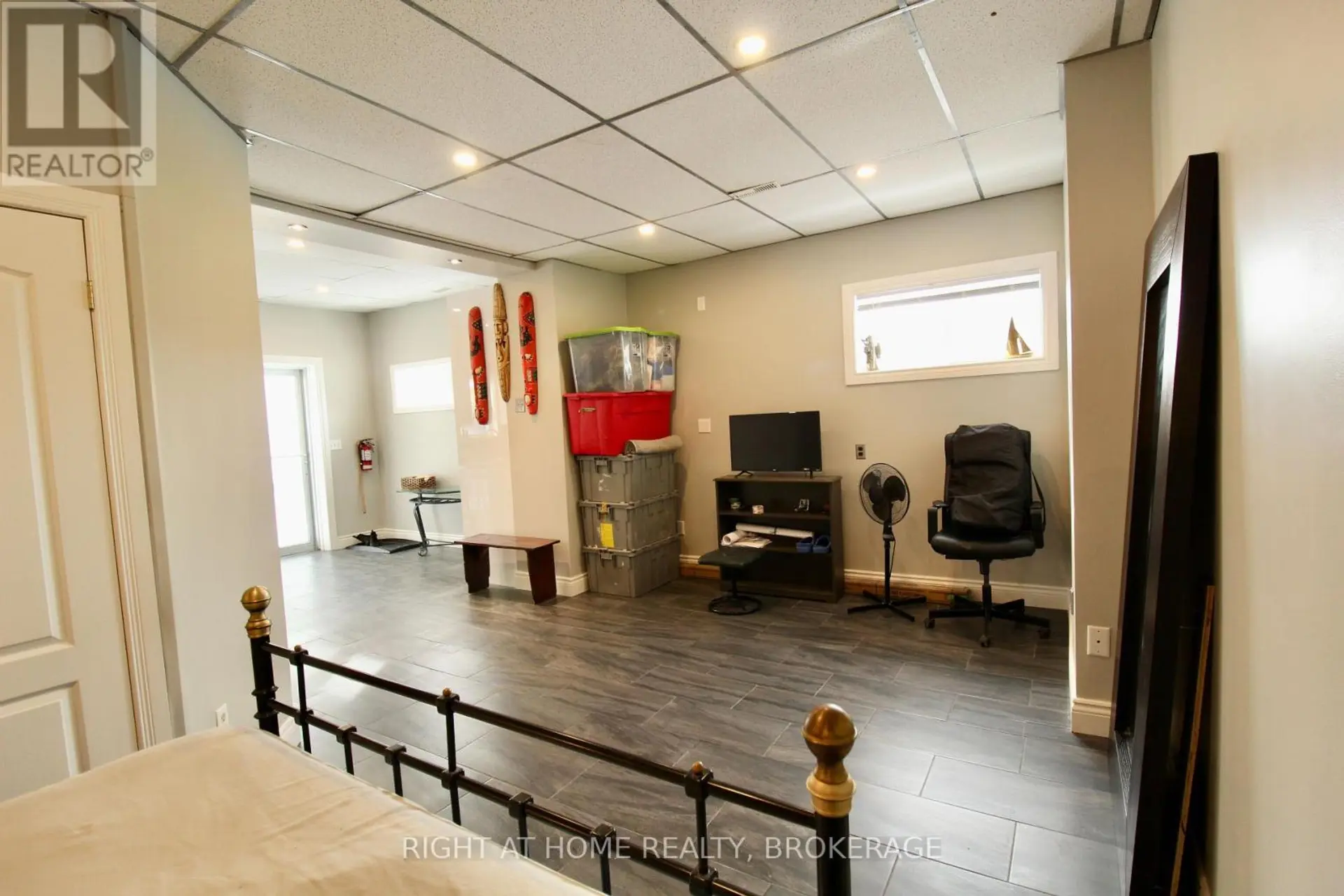 7 BEECH STREET - Image 4
