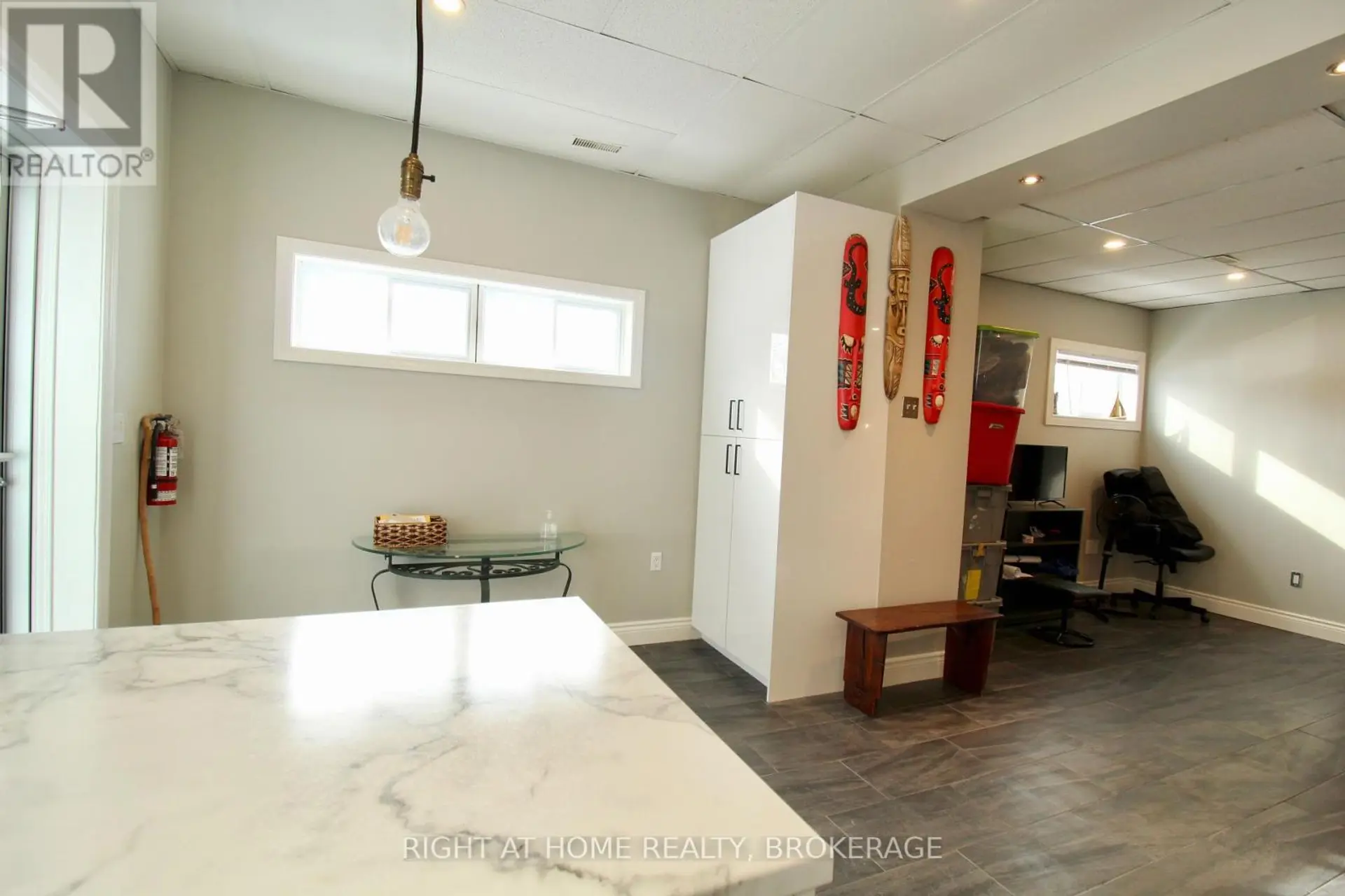 7 BEECH STREET - Image 9