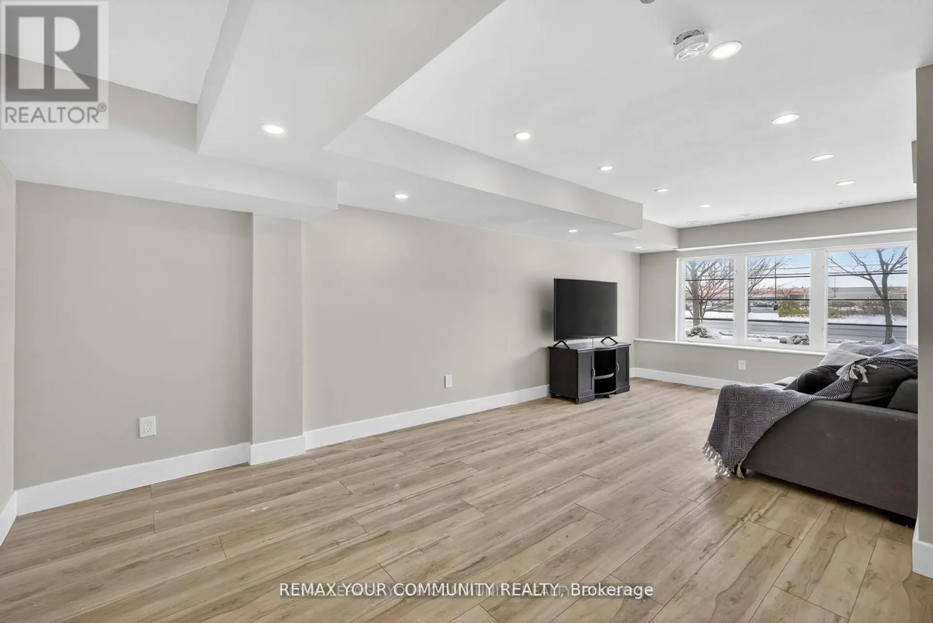 193 ZOKOL DRIVE - Image 16