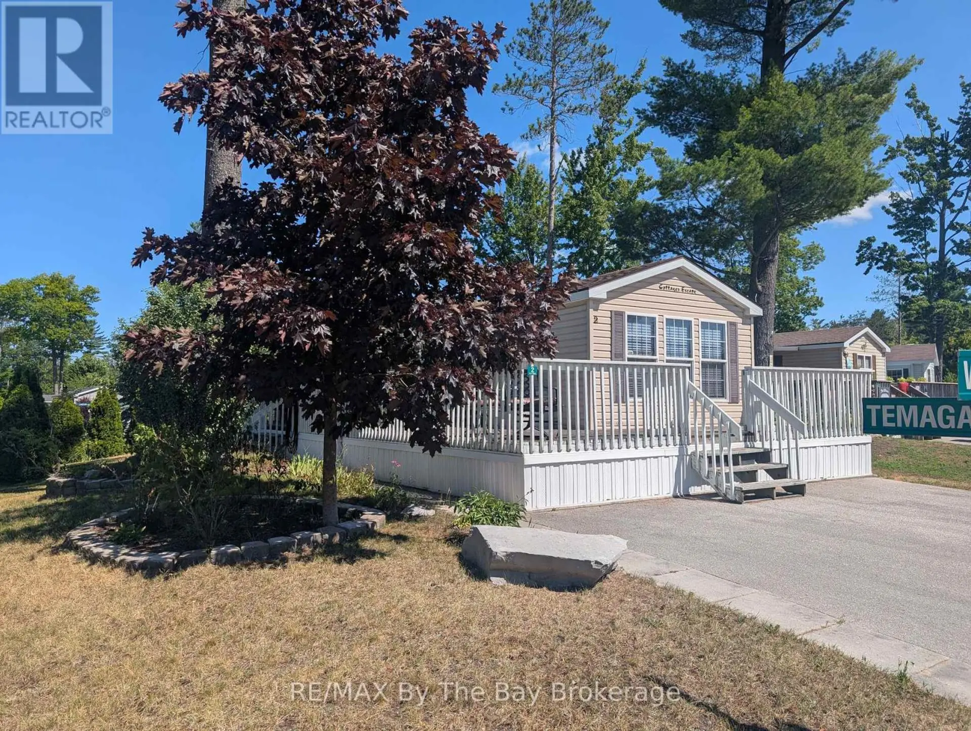 2 WHITE PINES TRAIL - Image 1