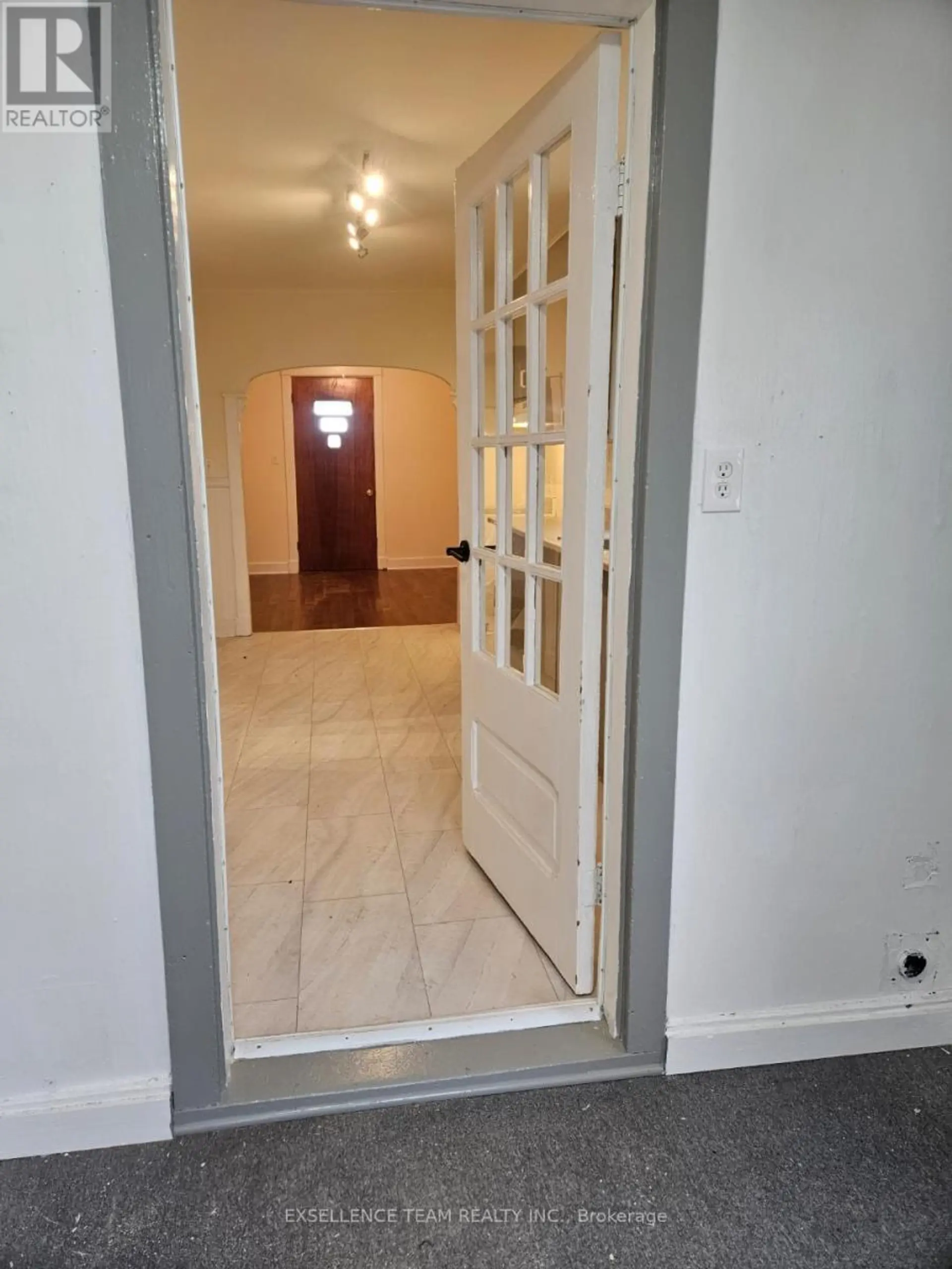 230-230A CARLETON STREET W - Image 4