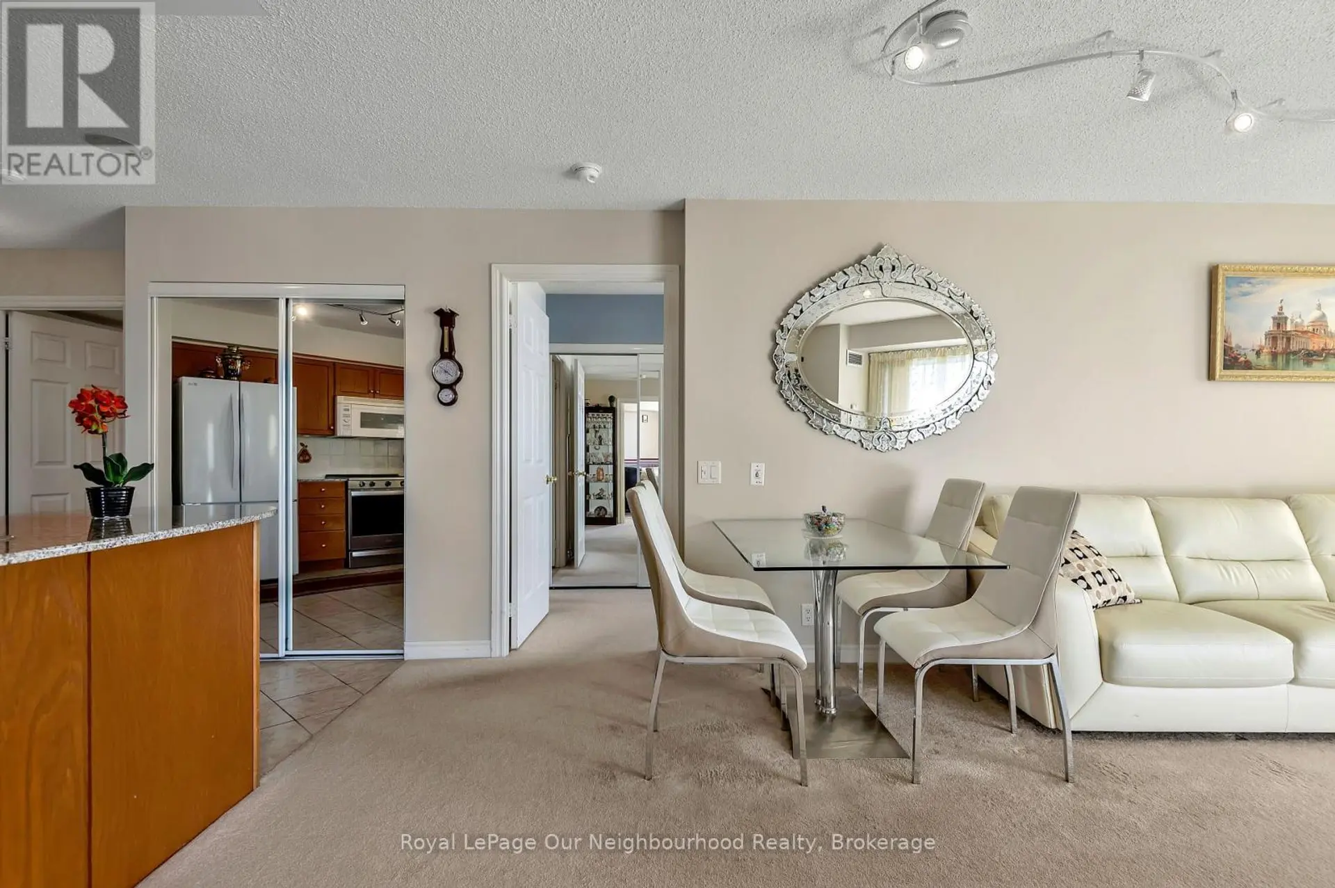 #813 1720 EGLINTON AVENUE E - Image 9