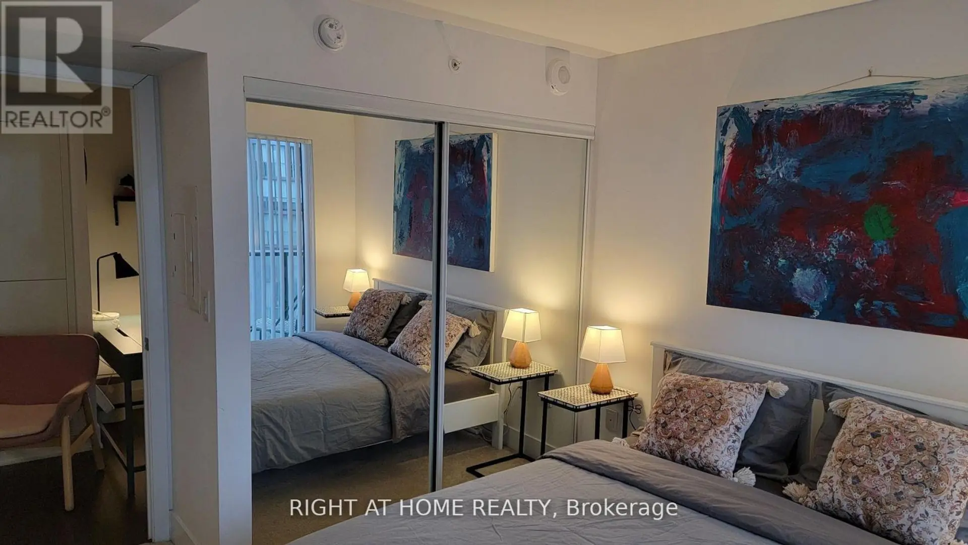#2404 955 BAY STREET - Image 14