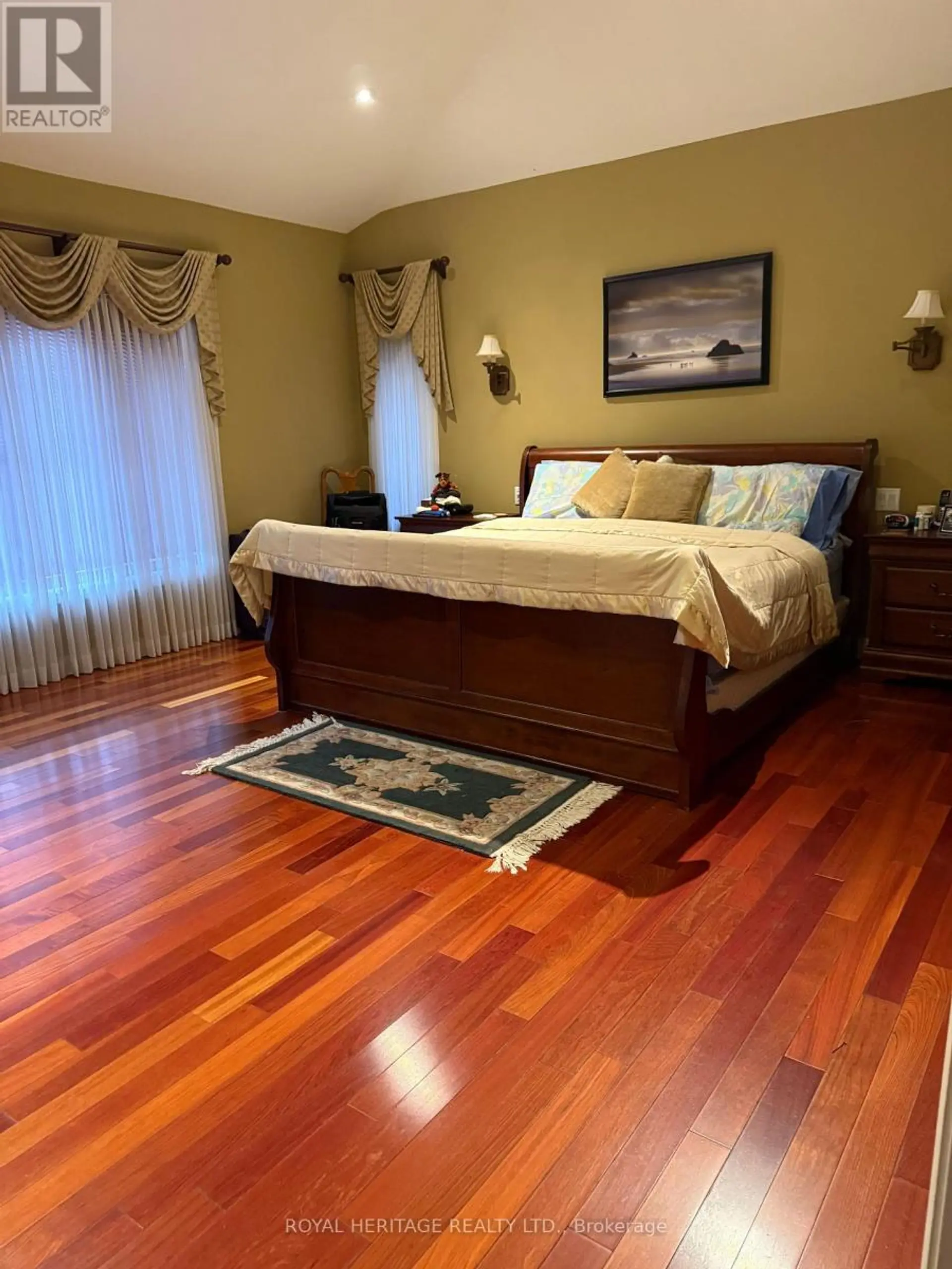 527 ROUGEMOUNT DRIVE - Image 5