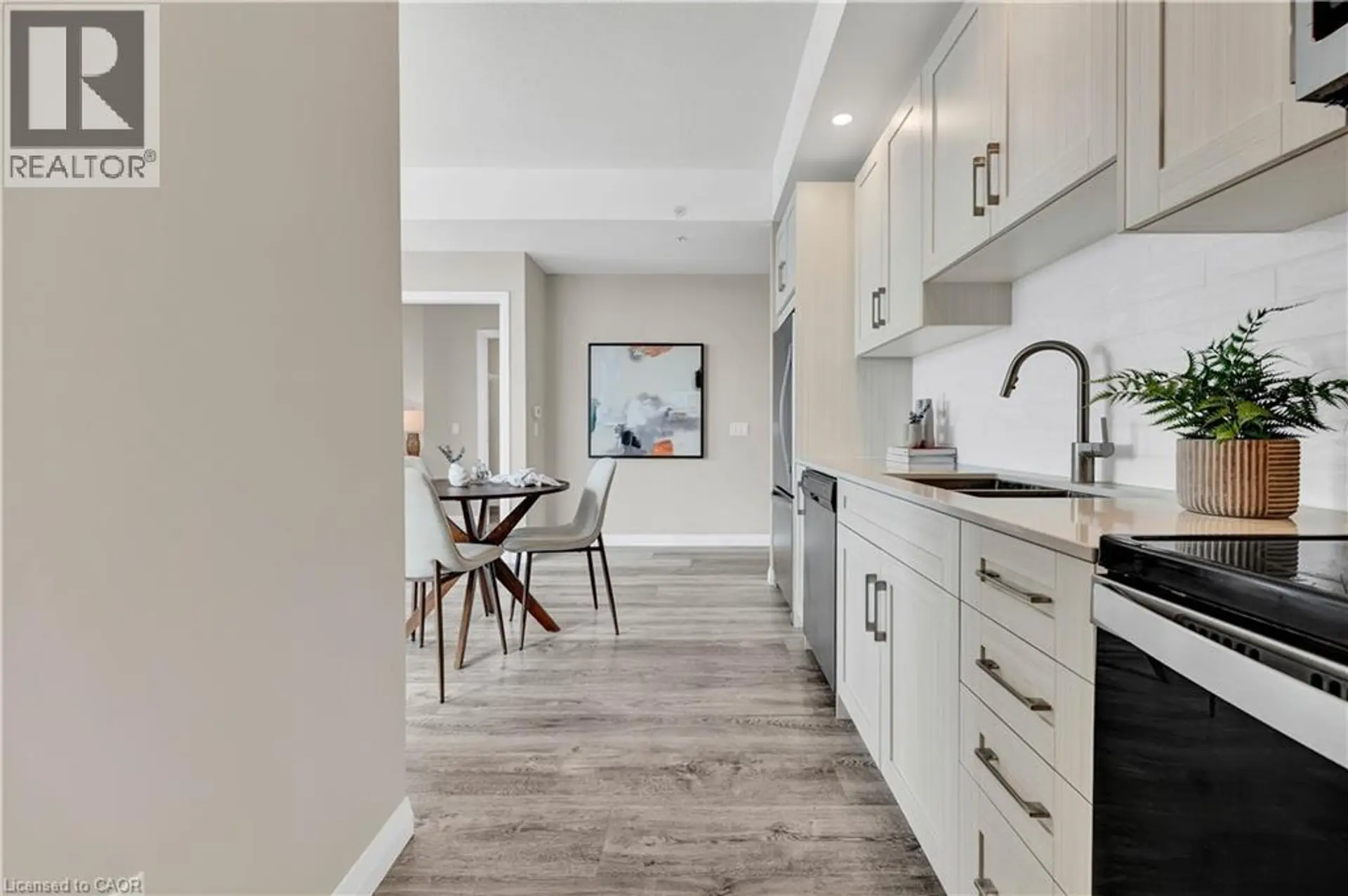 #2705 60 CHARLES STREET - Image 6