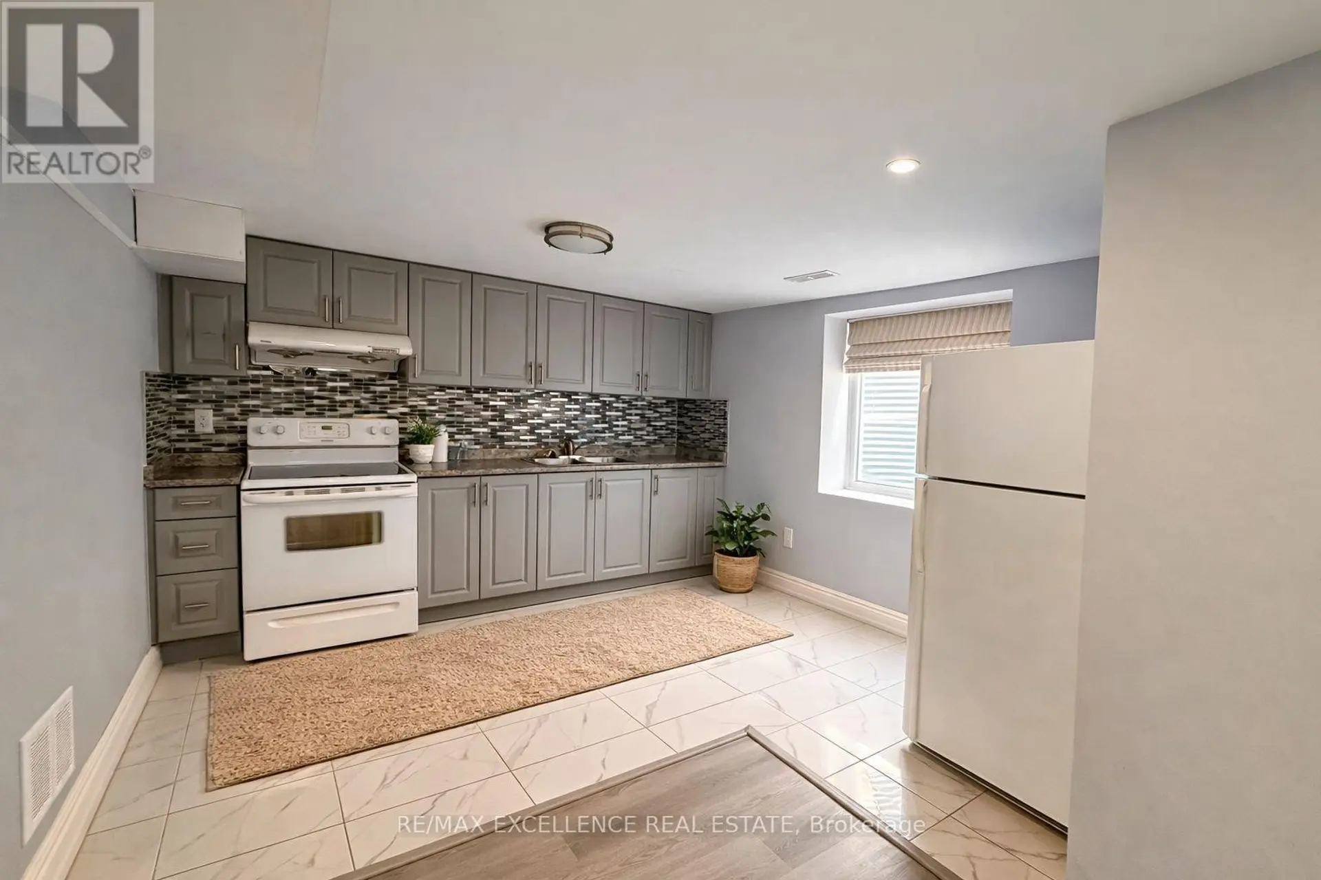 68 ALABASTER DRIVE - Image 12