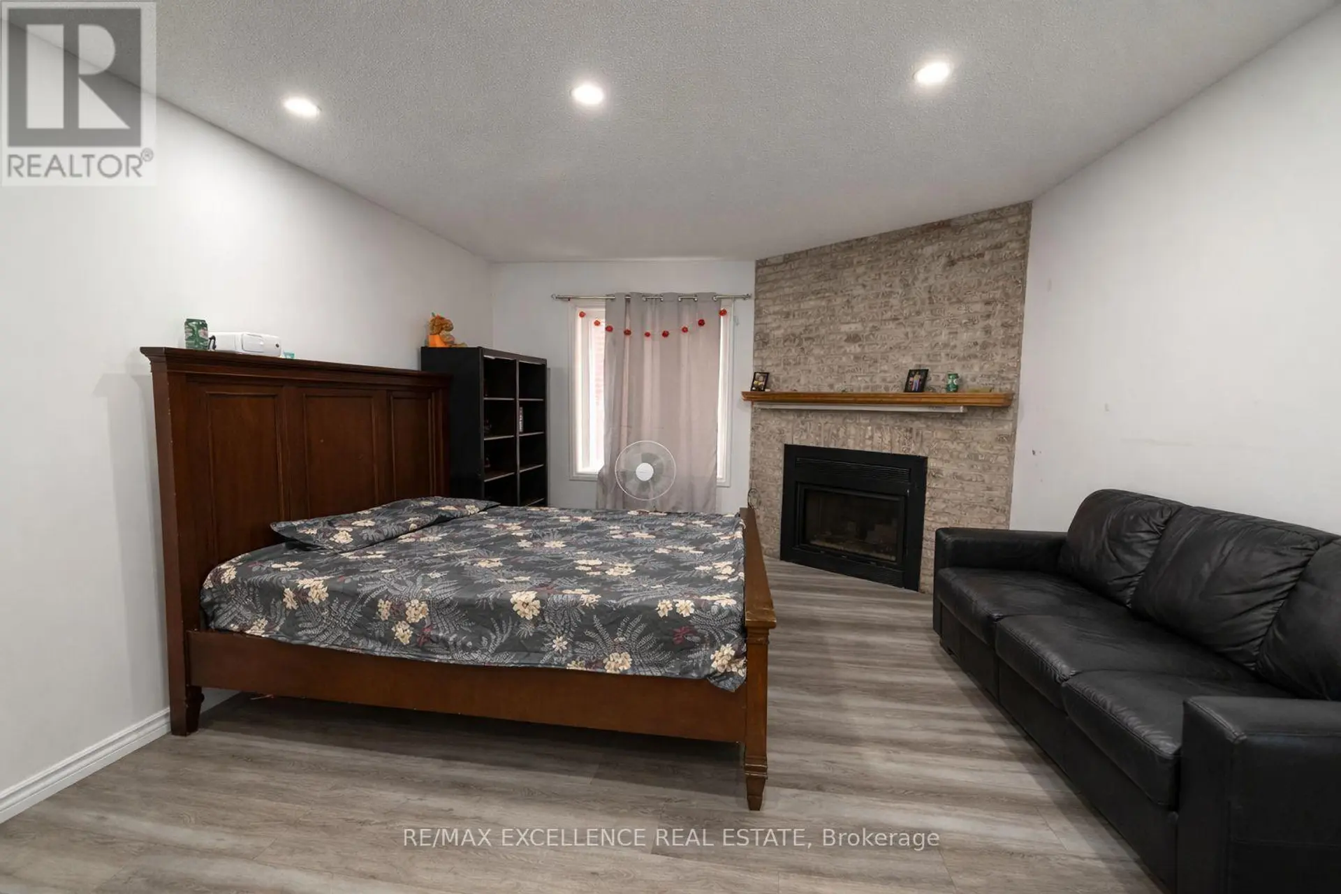 68 ALABASTER DRIVE - Image 3