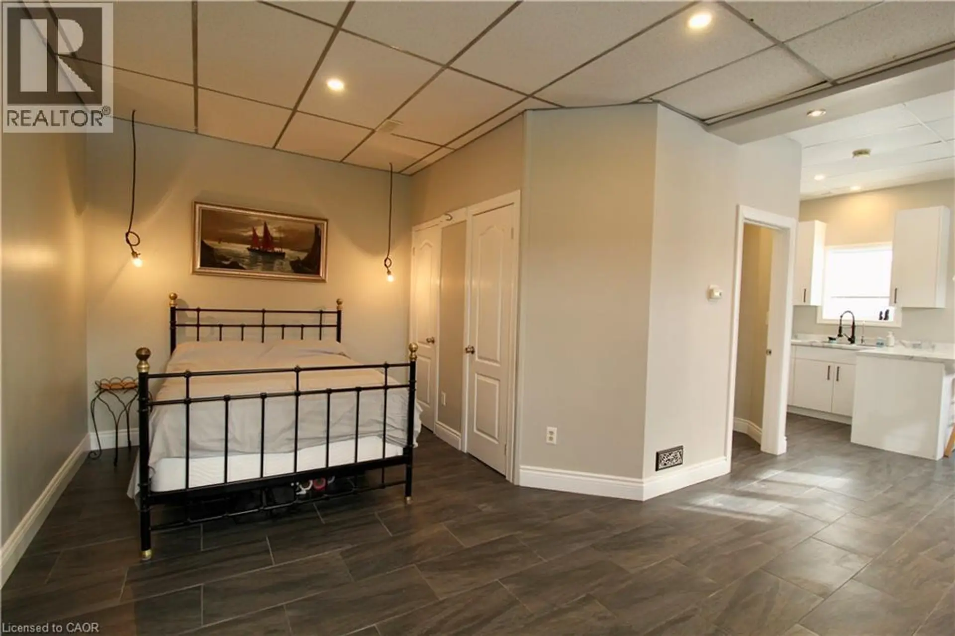 7 BEECH STREET - Image 11