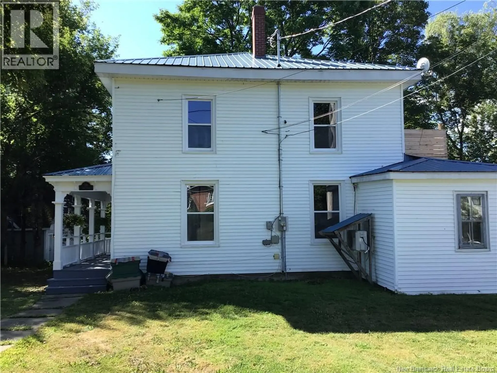 16 DOW STREET - Image 1