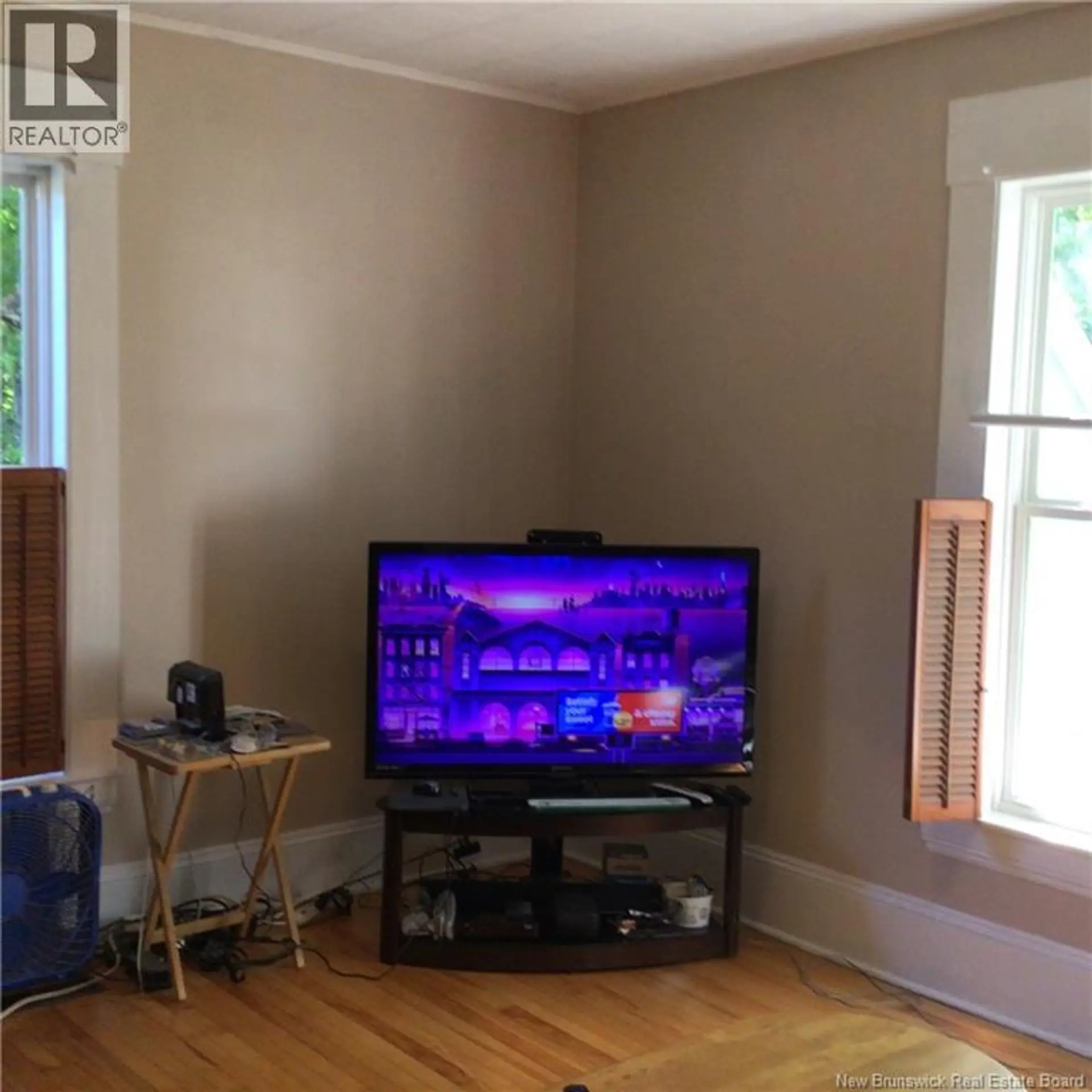 16 DOW STREET - Image 13