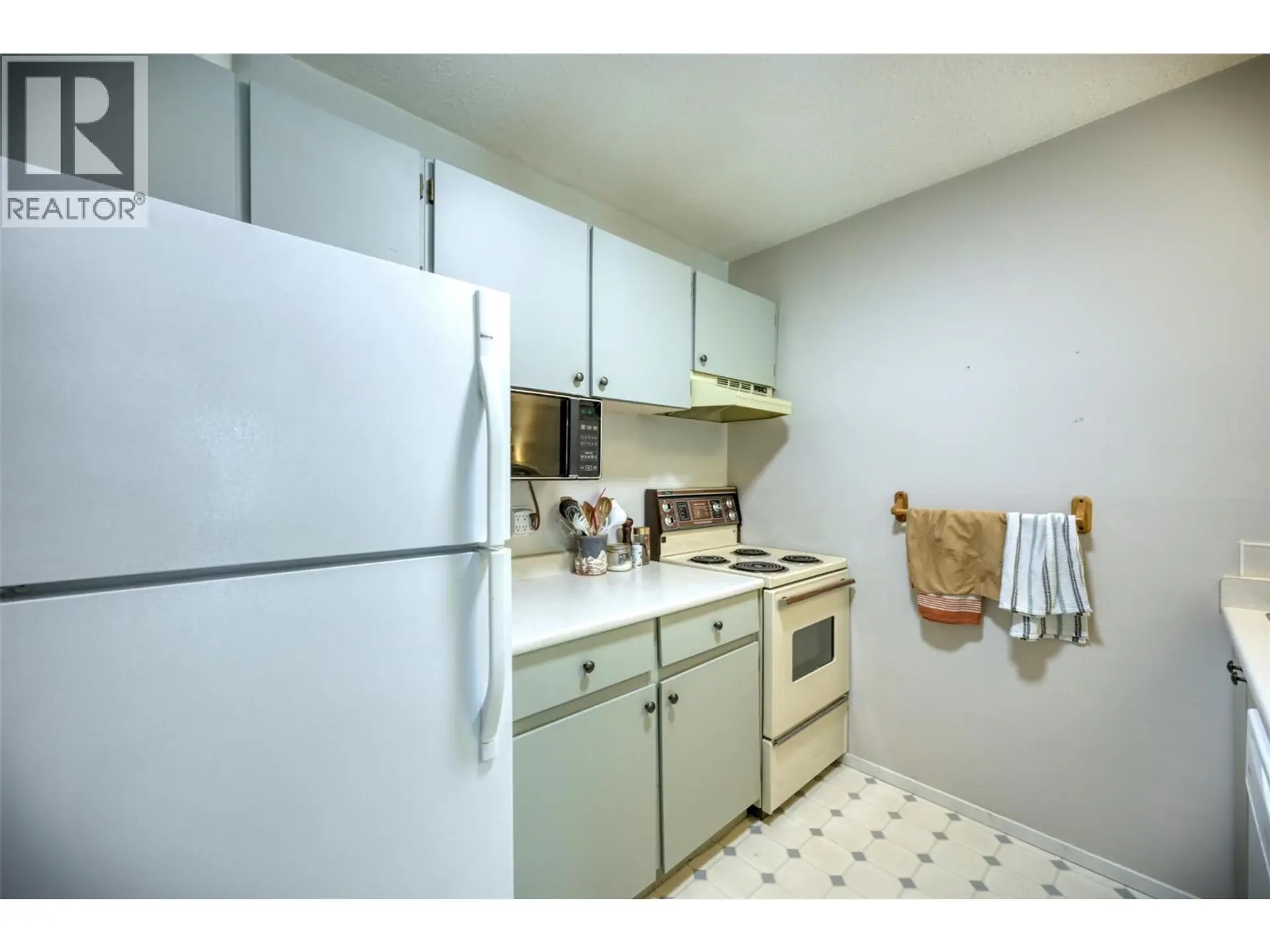 Property at #105 1191 APEX MOUNTAIN ROAD, Penticton, BC