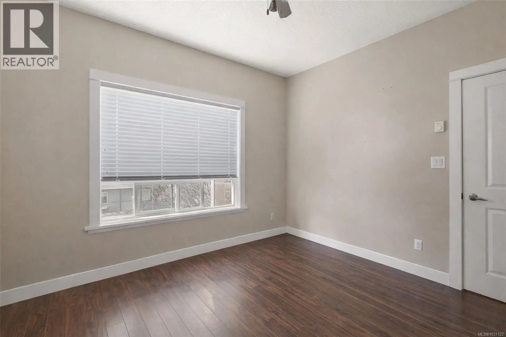 Property at #305 938 DUNFORD AVE, Langford, BC