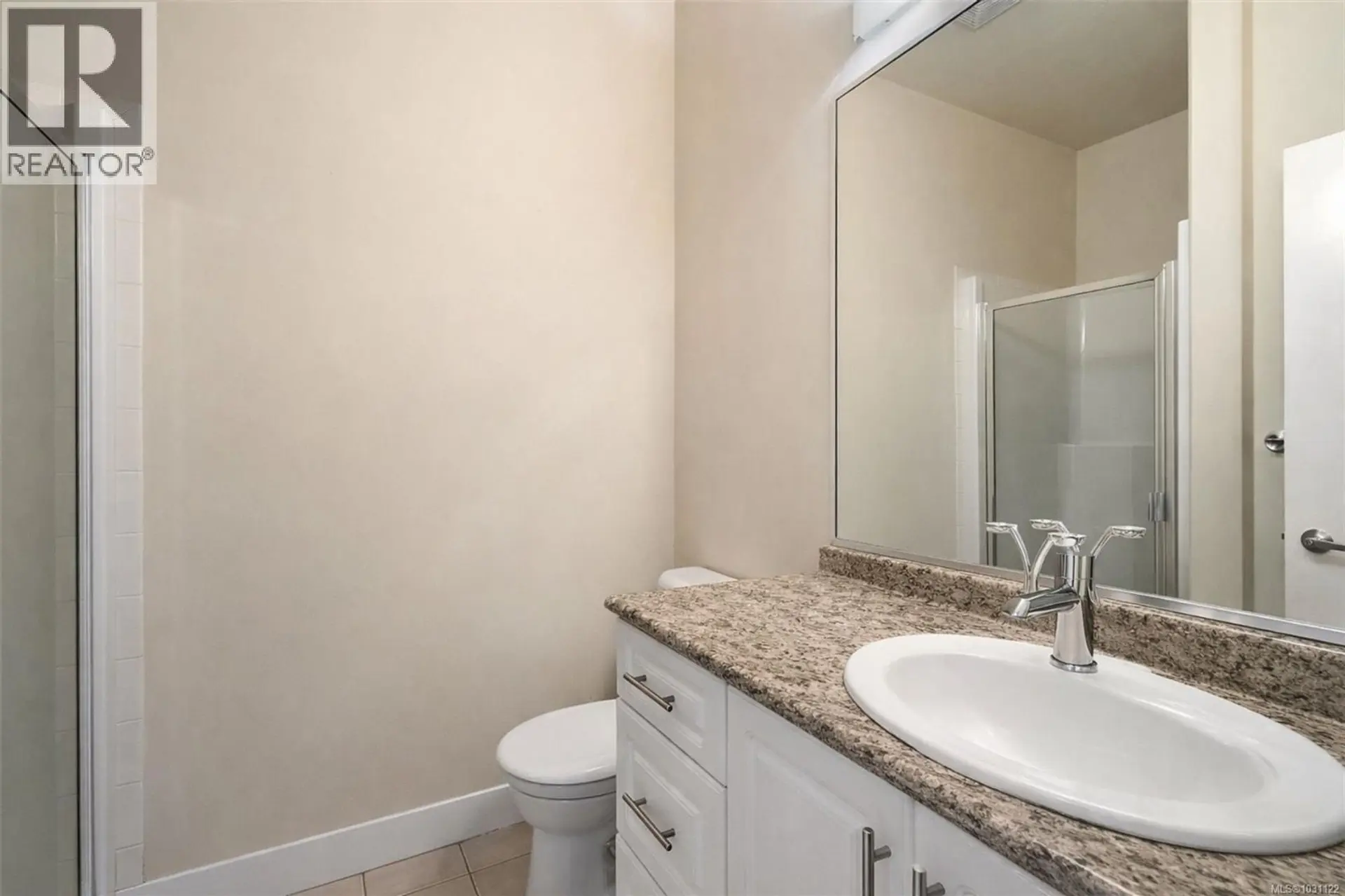 Property at #305 938 DUNFORD AVE, Langford, BC