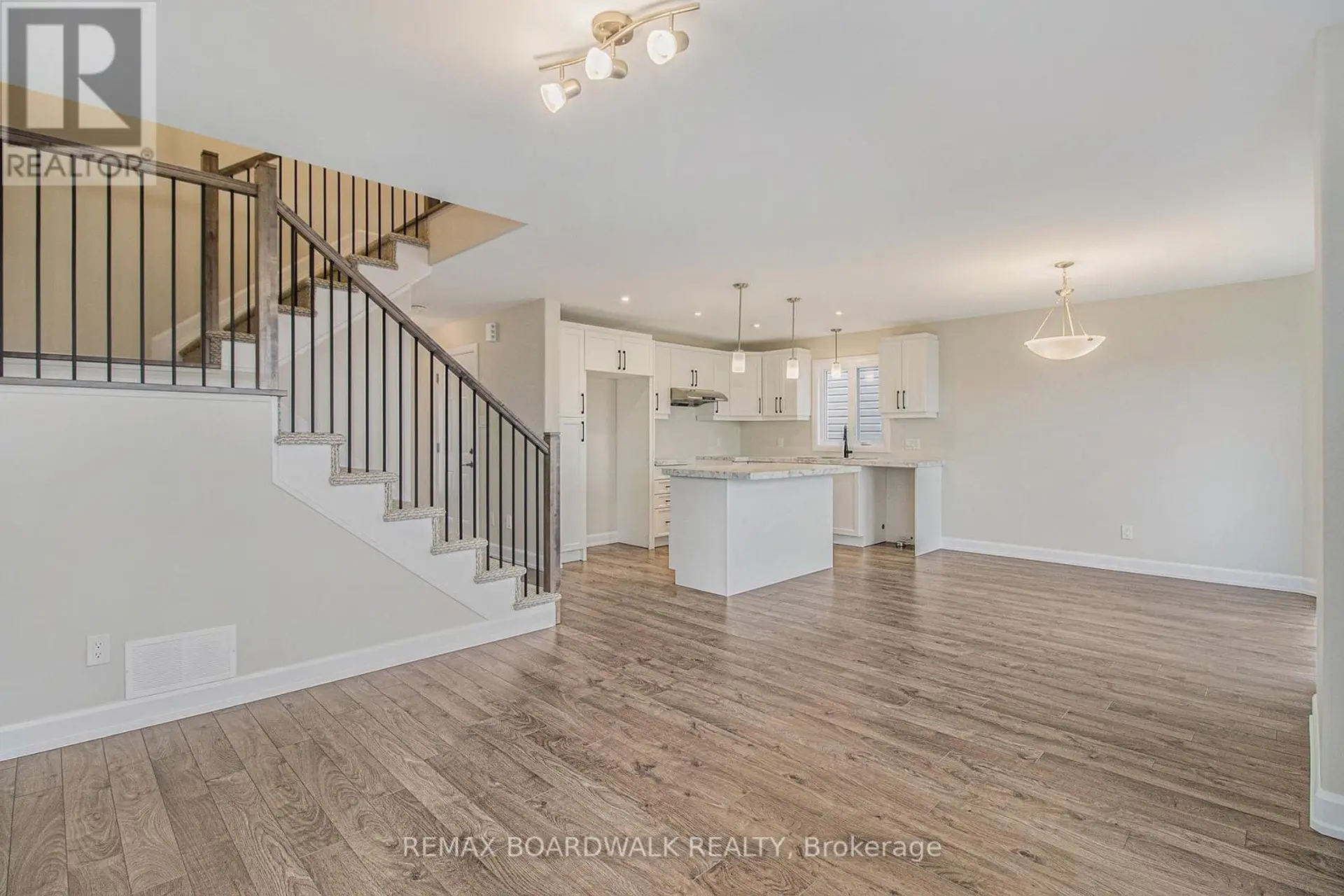 1203 MONTBLANC CRESCENT - Image 3