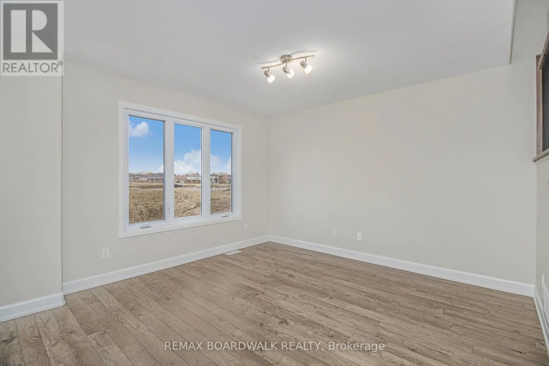 1203 MONTBLANC CRESCENT - Image 8